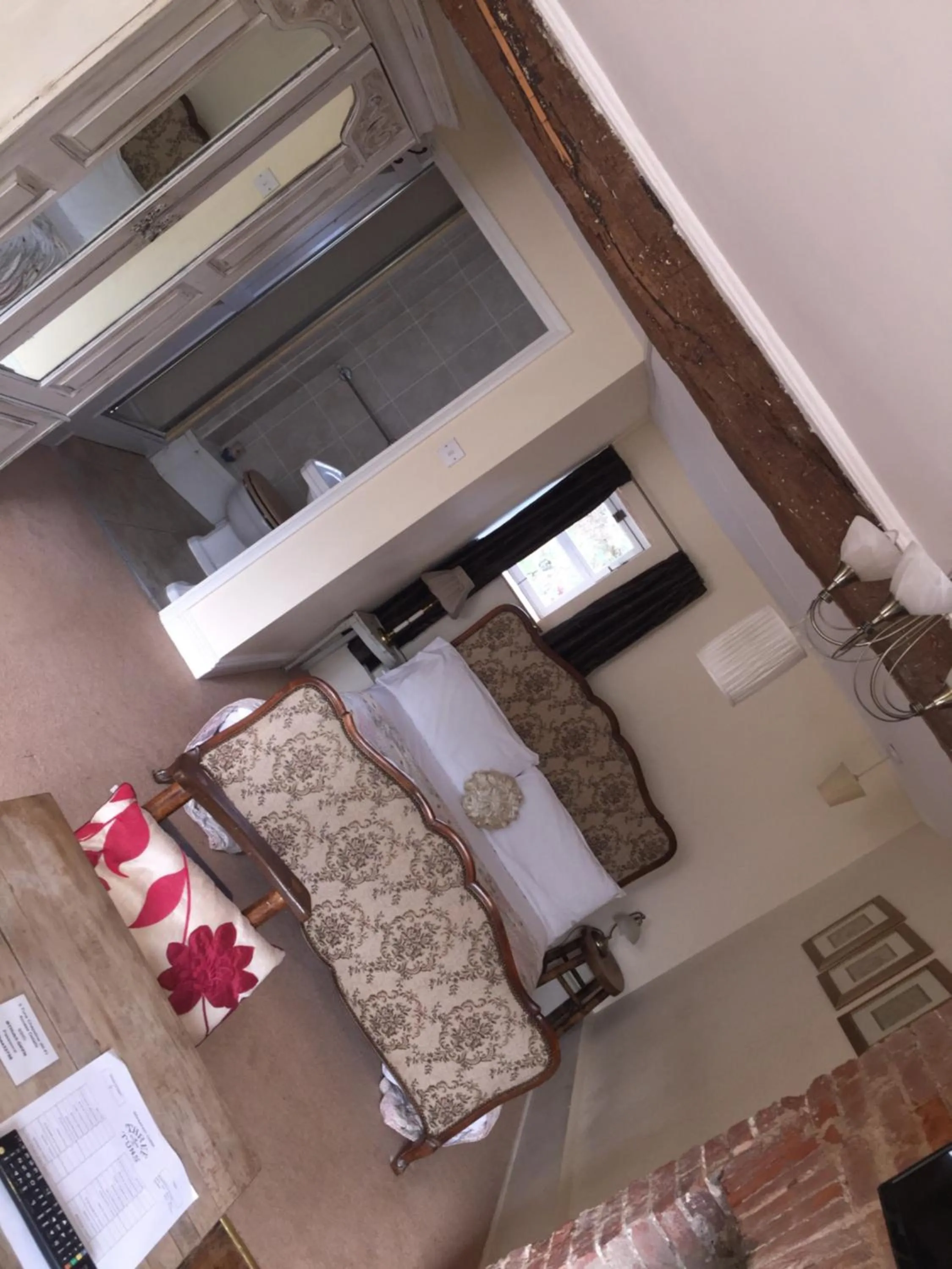 Bed in The Three Tuns