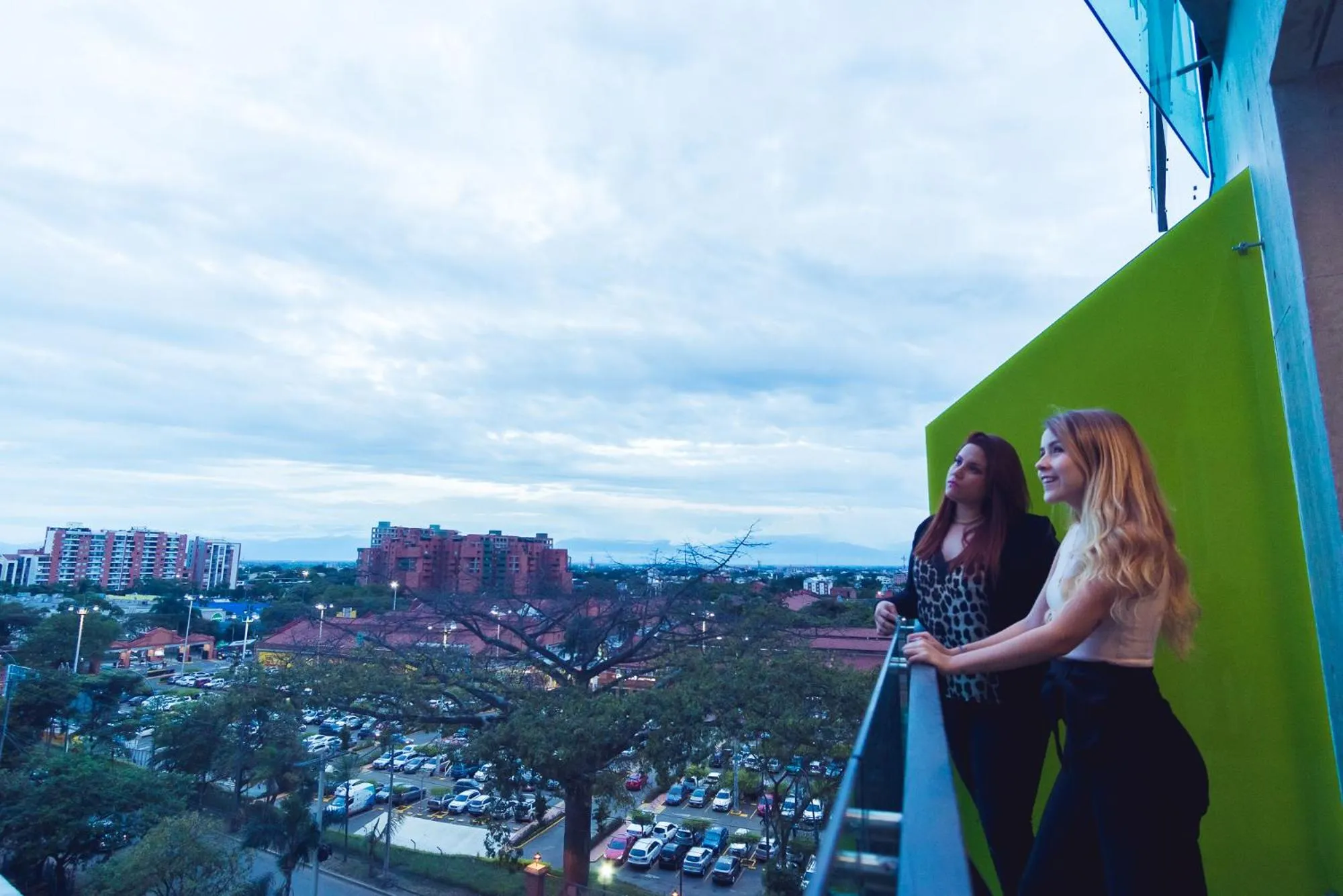 Property building in Hotel Spirito by Spiwak Chipichape