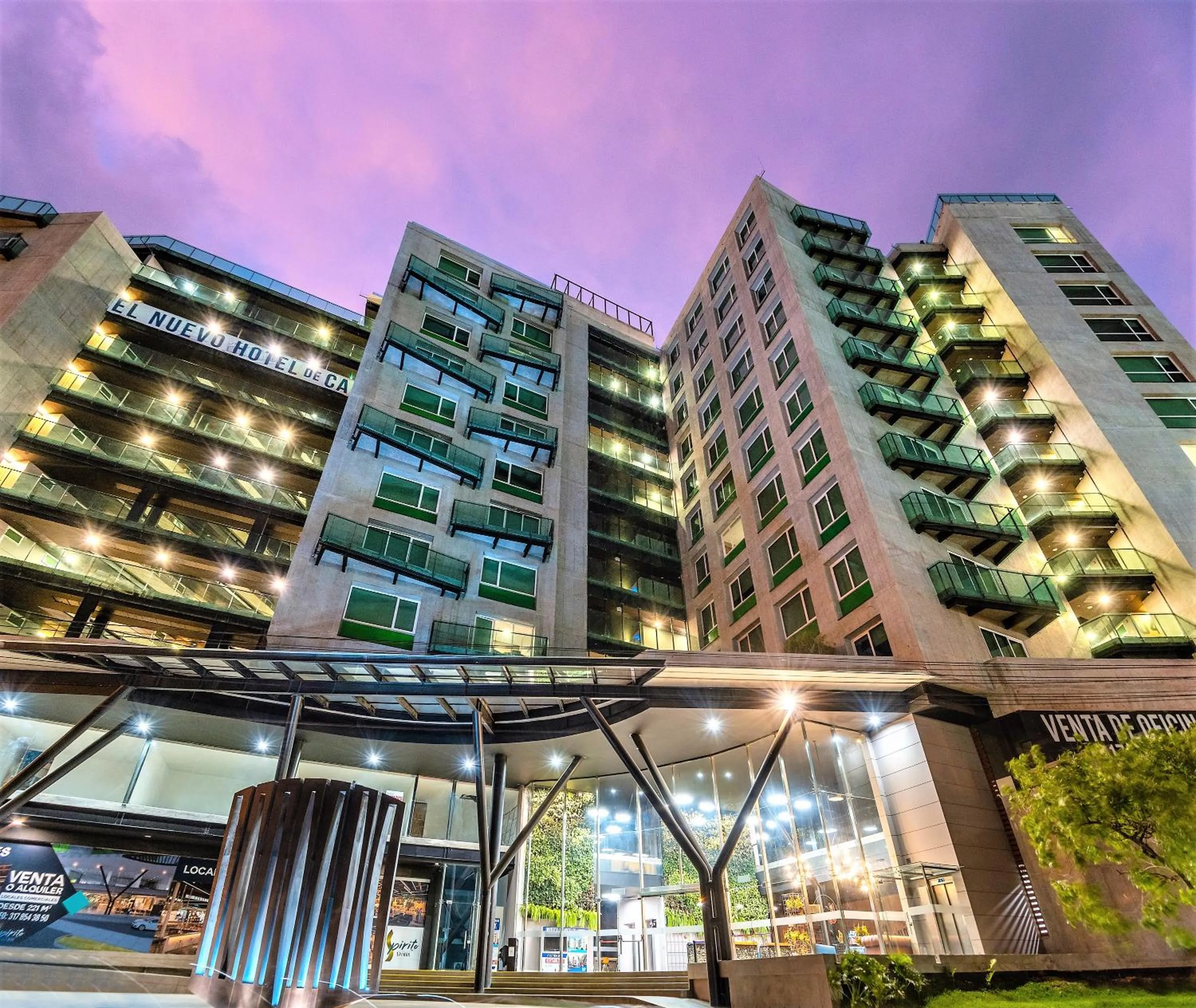 Property building in Hotel Spirito by Spiwak Chipichape