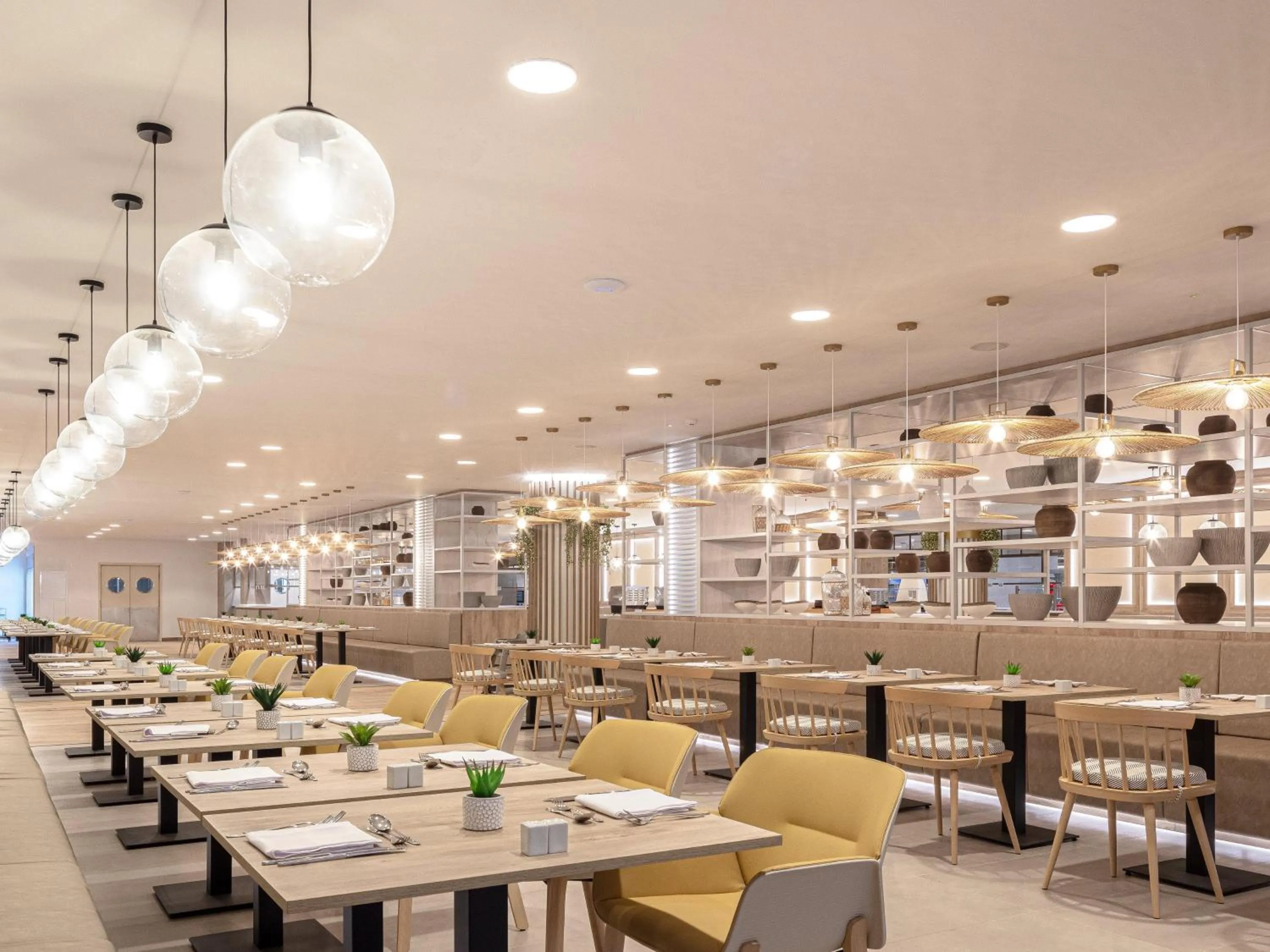 Restaurant/places to eat in Maspalomas Princess