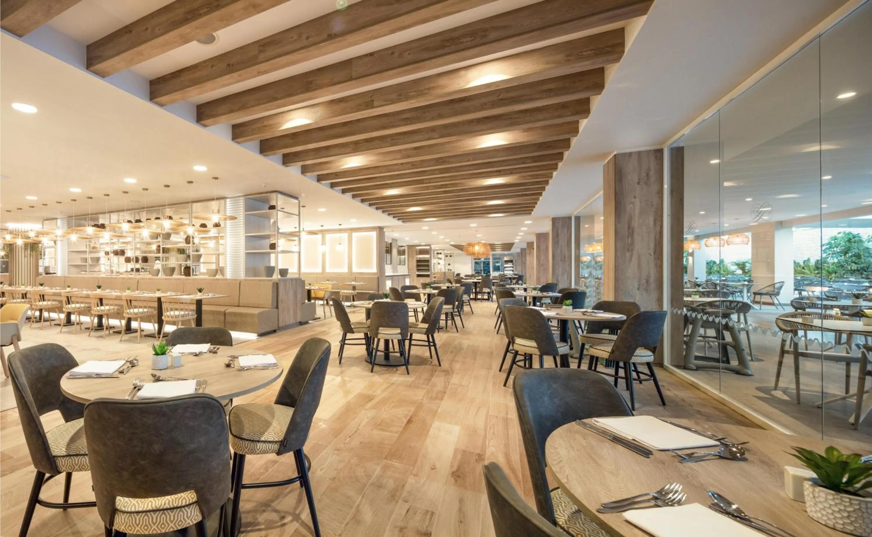 Restaurant/places to eat in Maspalomas Princess