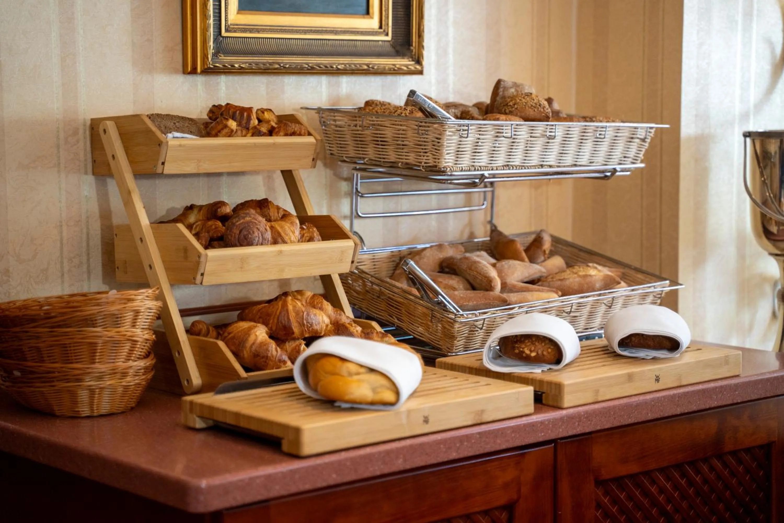 Breakfast in Hotel Unter den Linden