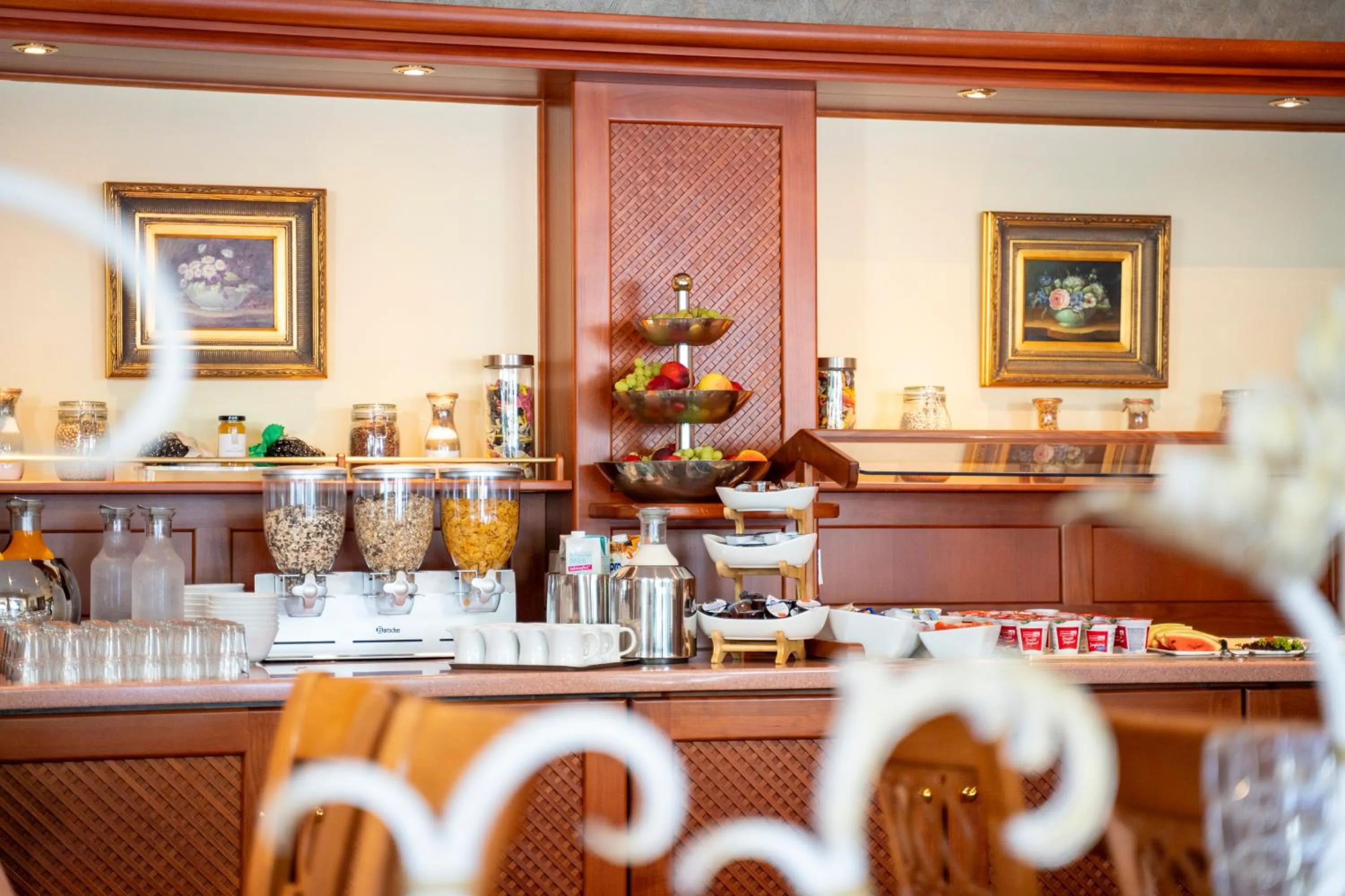 Restaurant/places to eat in Hotel Unter den Linden