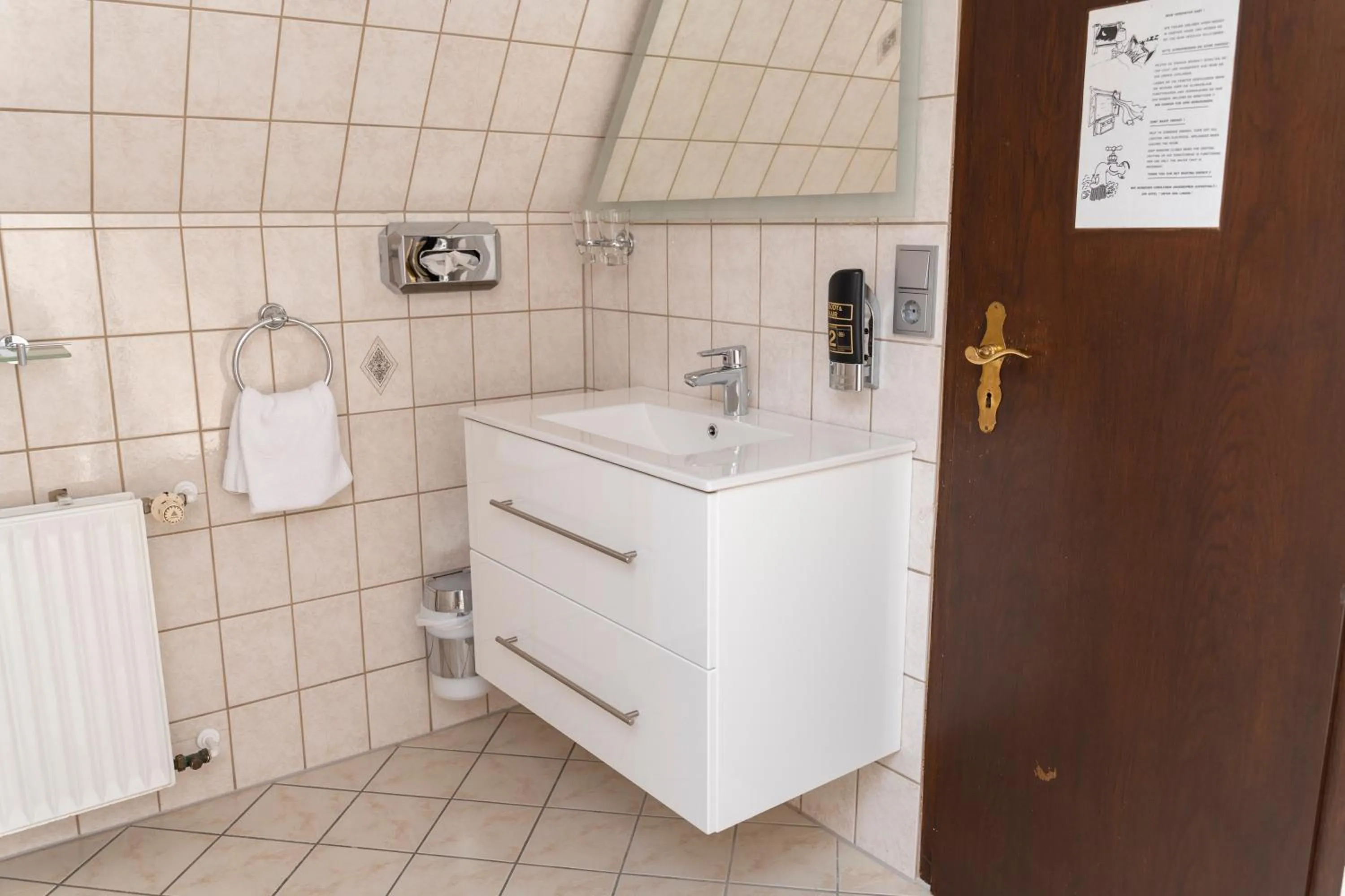 Bathroom in Hotel Unter den Linden