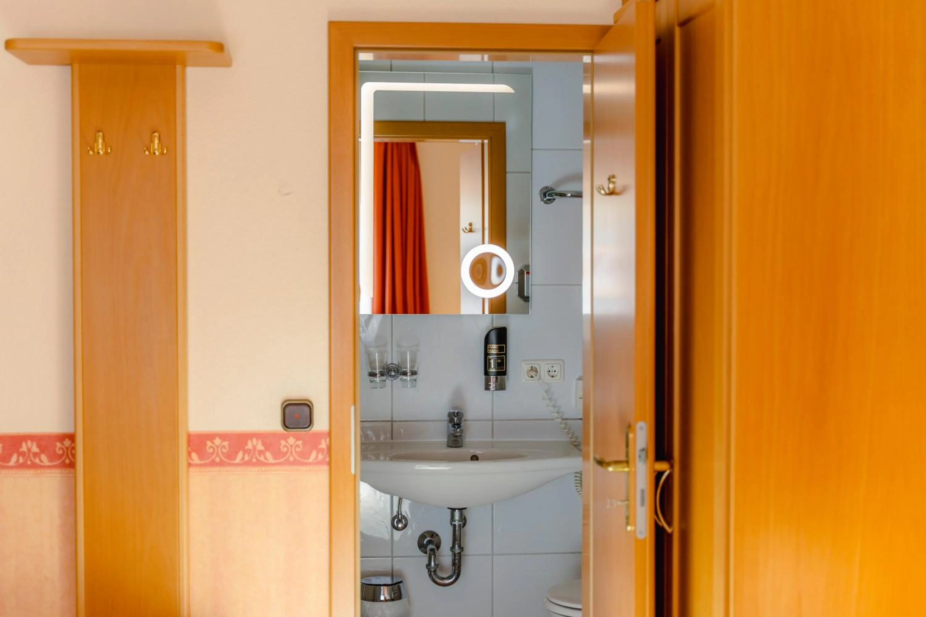 Bathroom in Hotel Unter den Linden