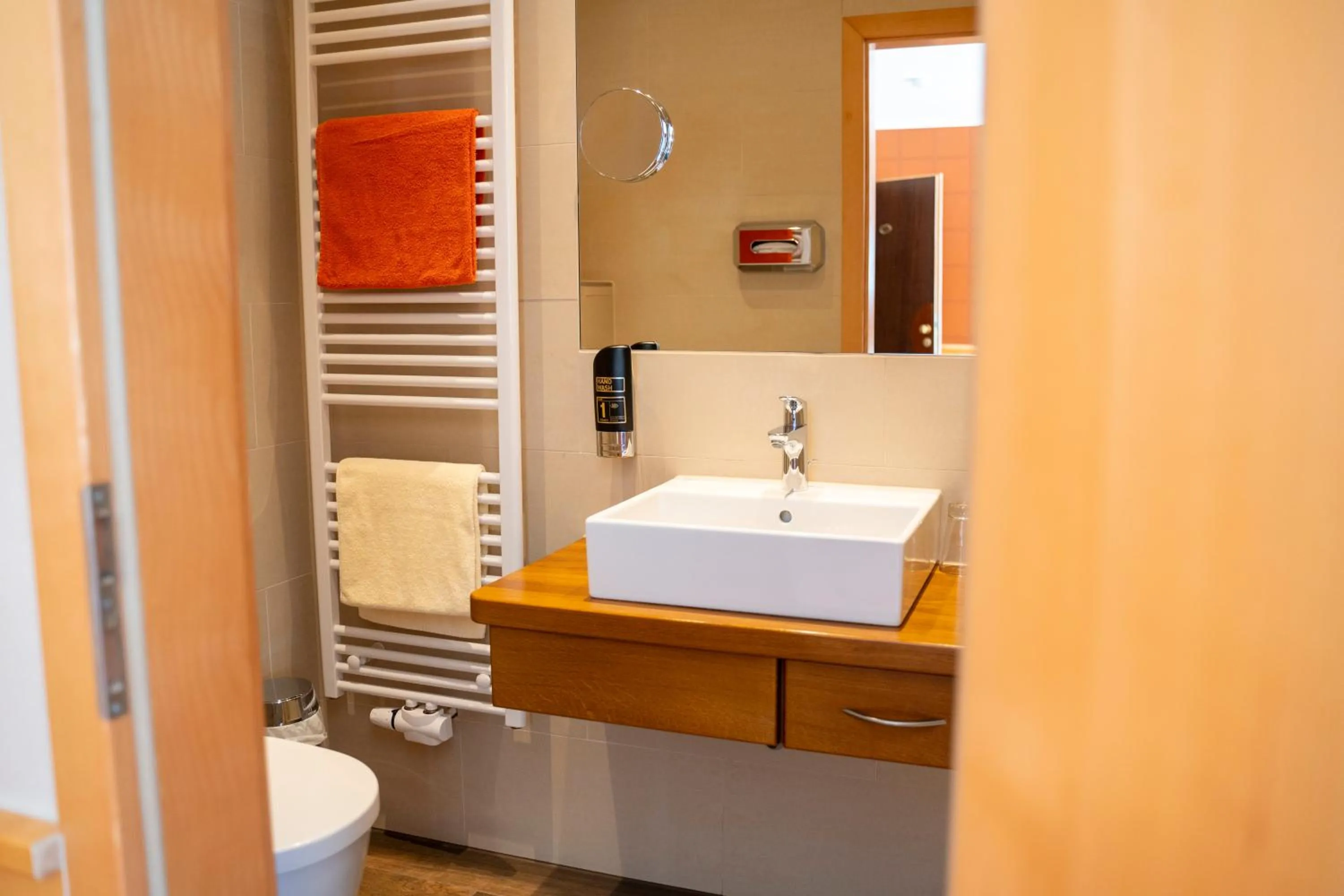 Bathroom in Hotel Unter den Linden