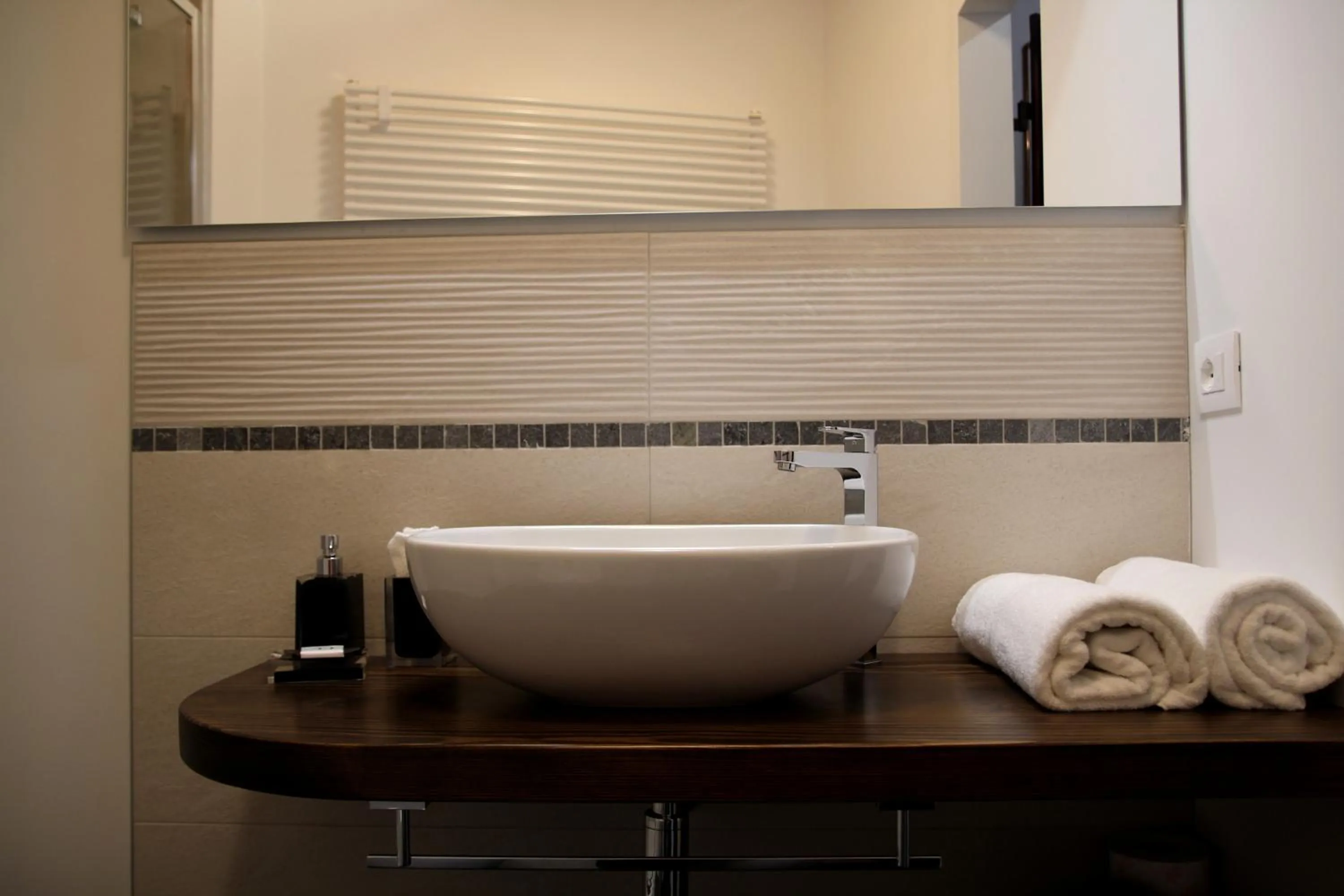 Bathroom in A 5 min dalla Rocchetta Mattei - B&B Antico Mulino