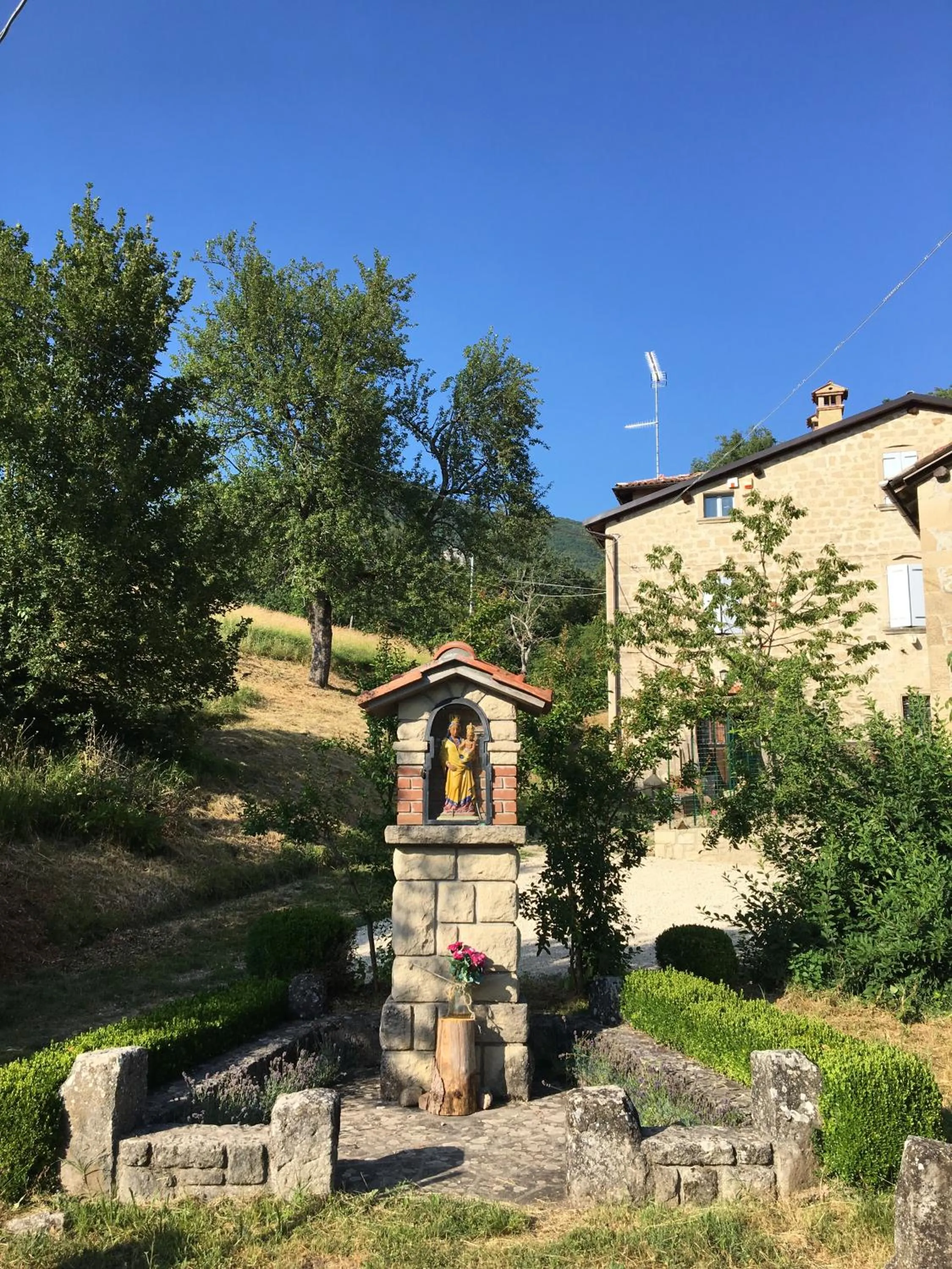 Property building in A 5 min dalla Rocchetta Mattei - B&B Antico Mulino