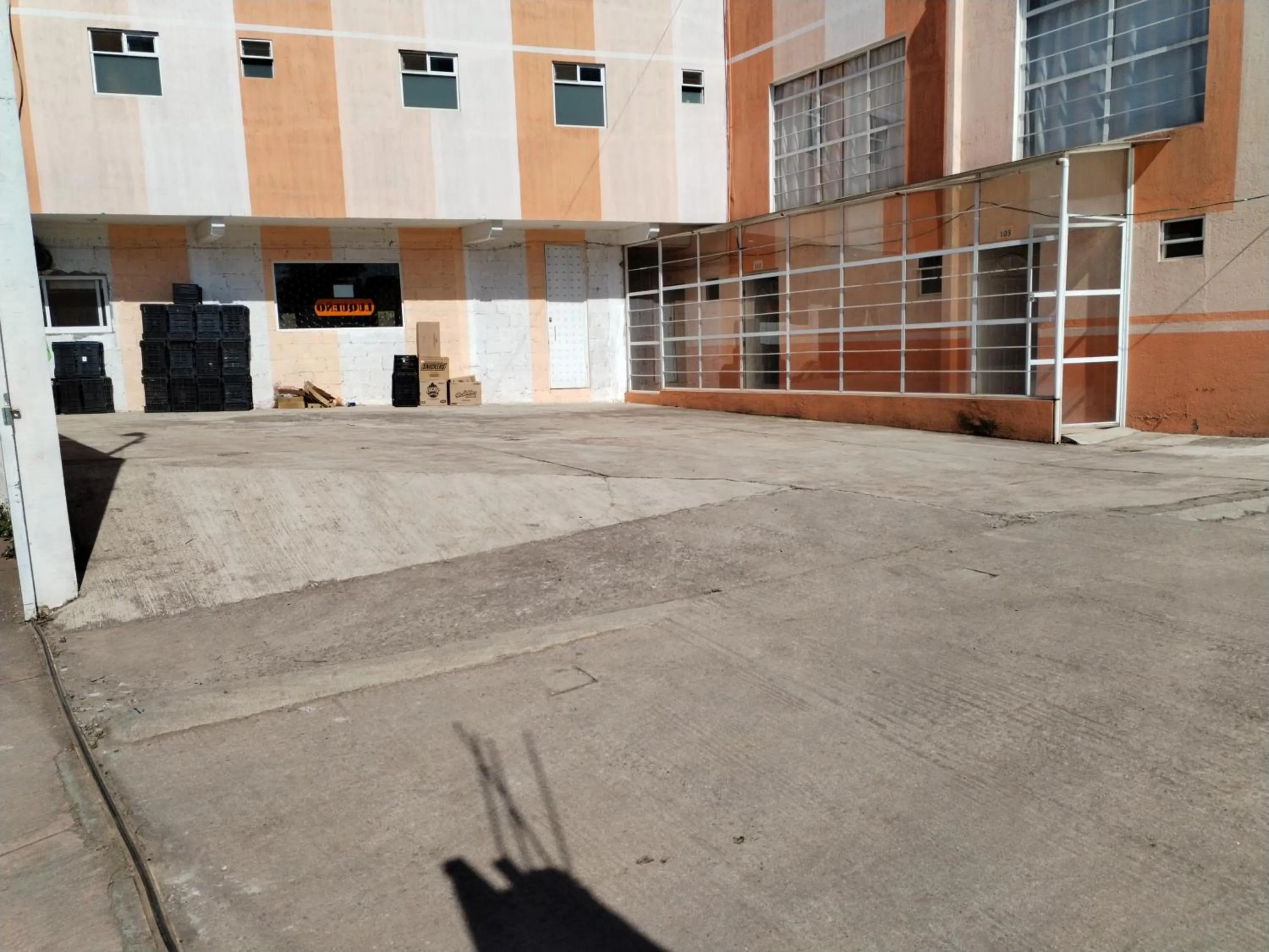 Parking in Hotel Villa De Las Flores