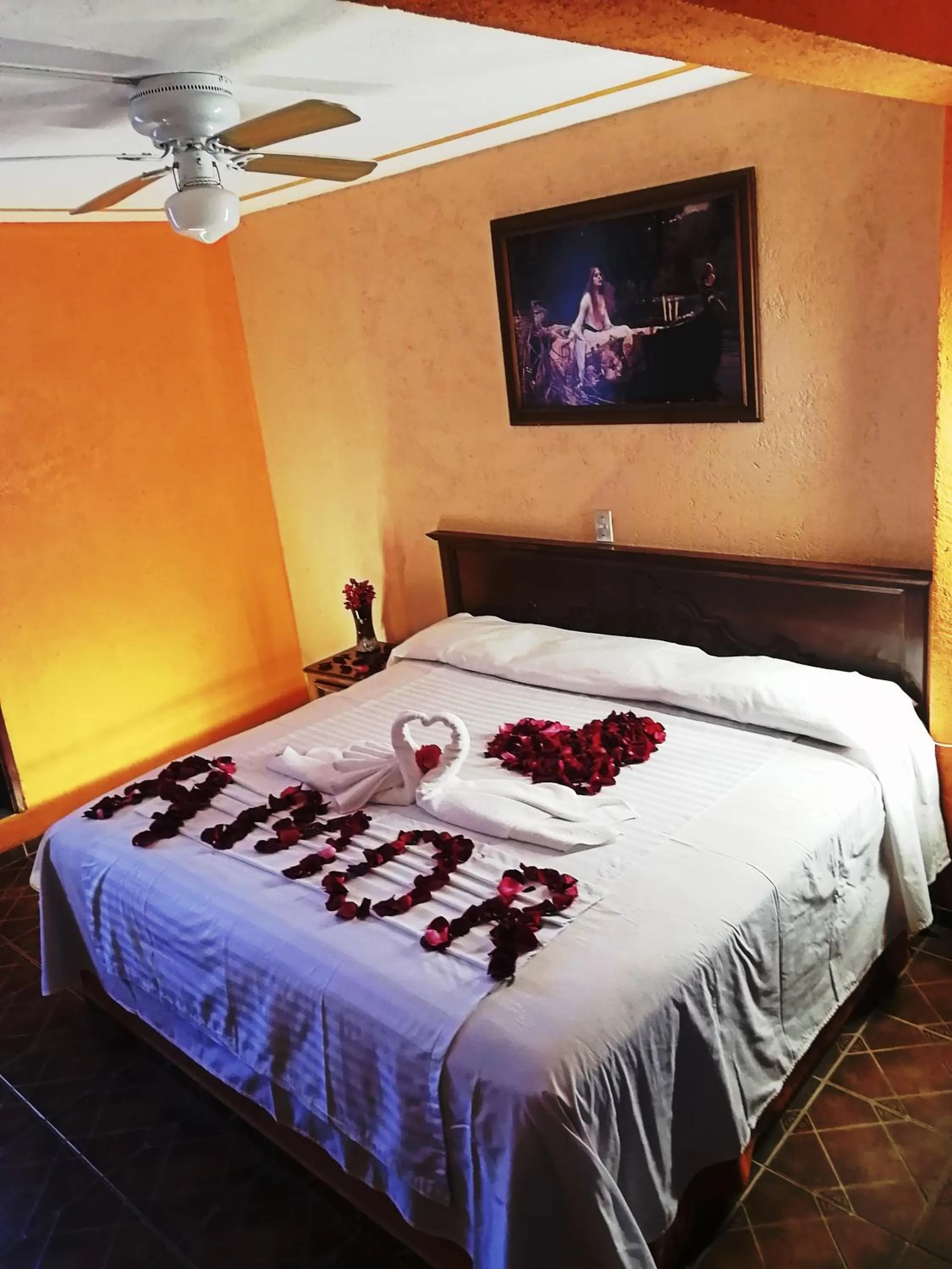 Bedroom, Bed in Hotel Villa De Las Flores