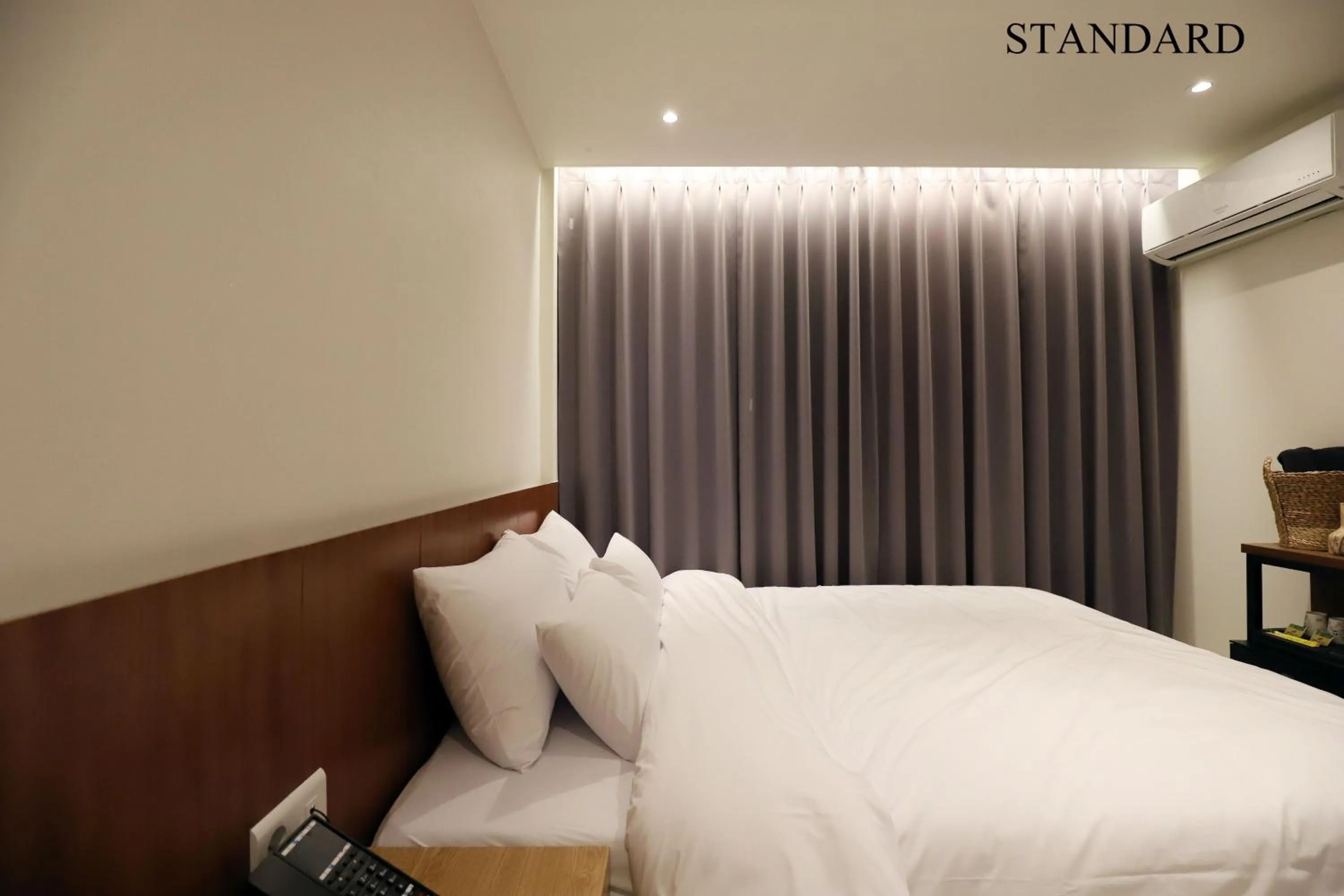 Bed in Biennale Hotel