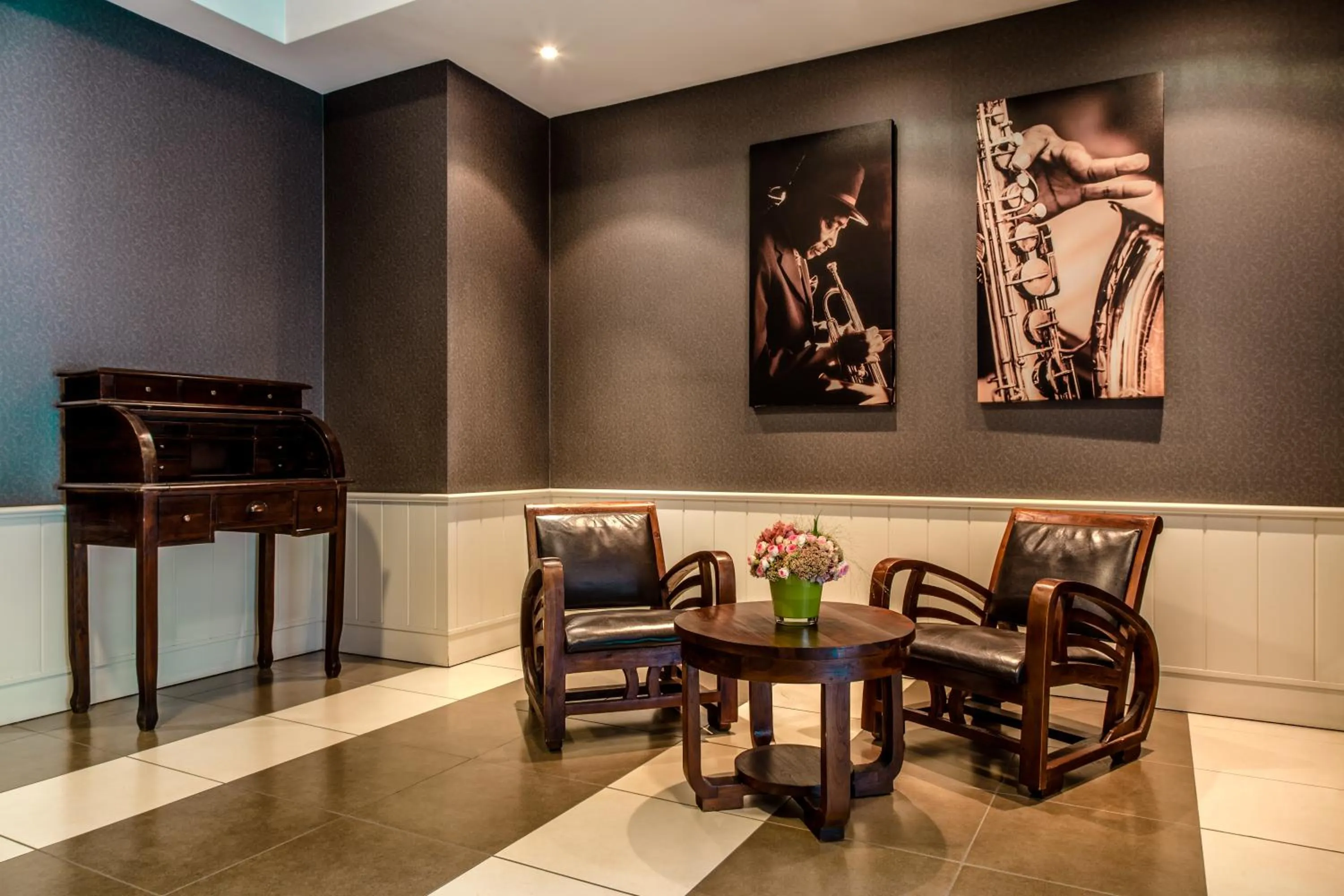 Lobby or reception in Diamant Suites Brussels EU