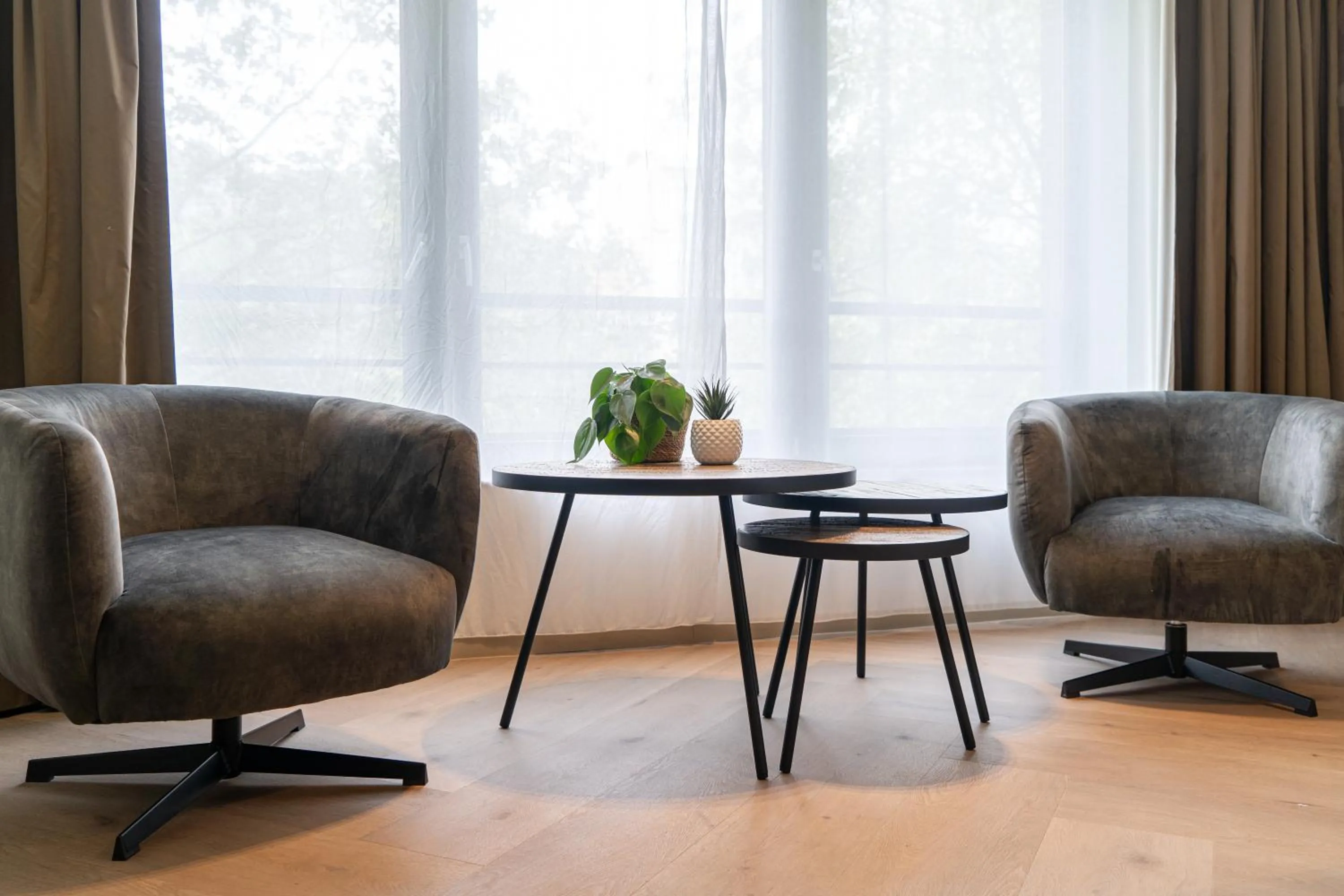 Seating area in Diamant Suites Brussels EU