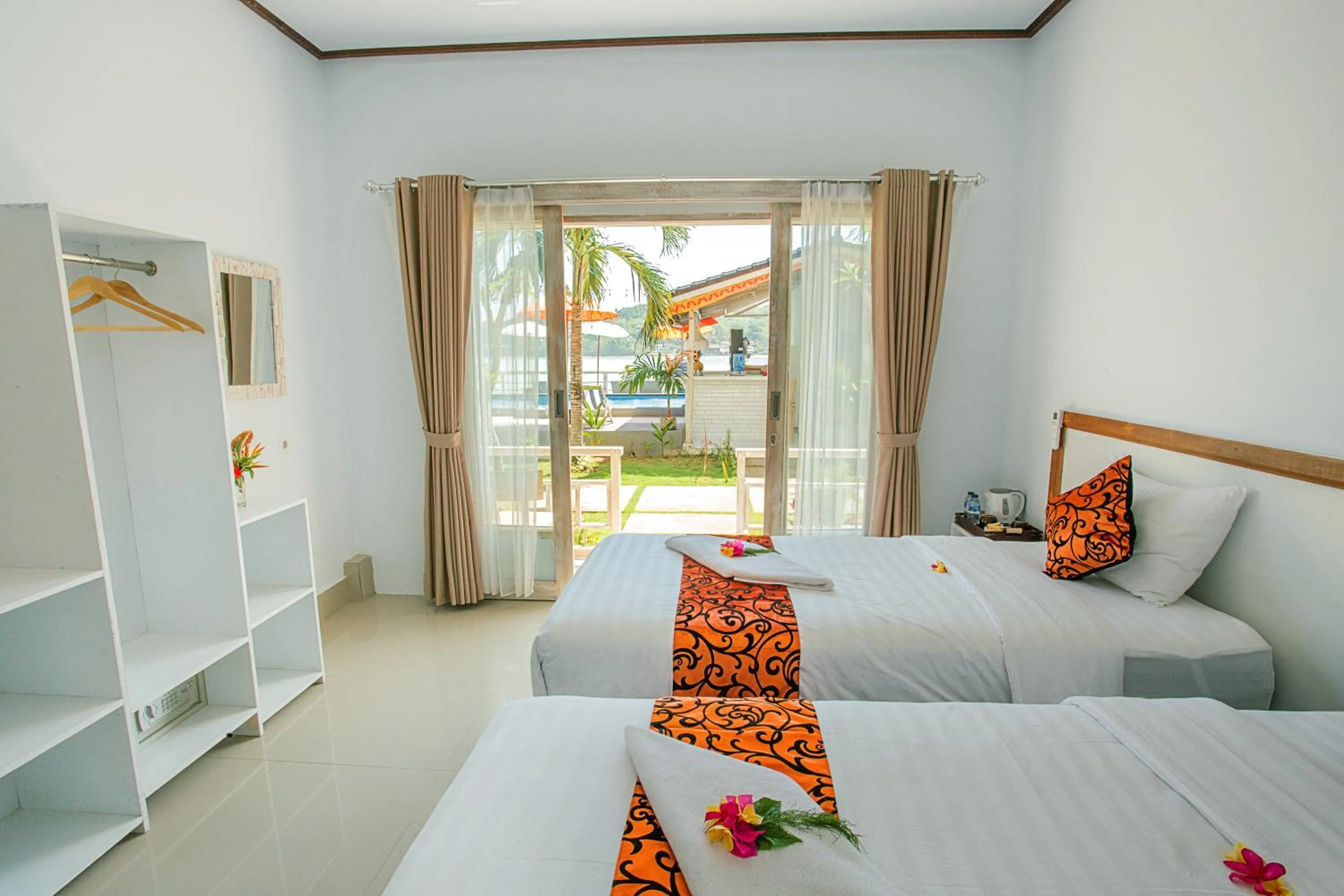 Bed in Rumah Marta Ceningan Island