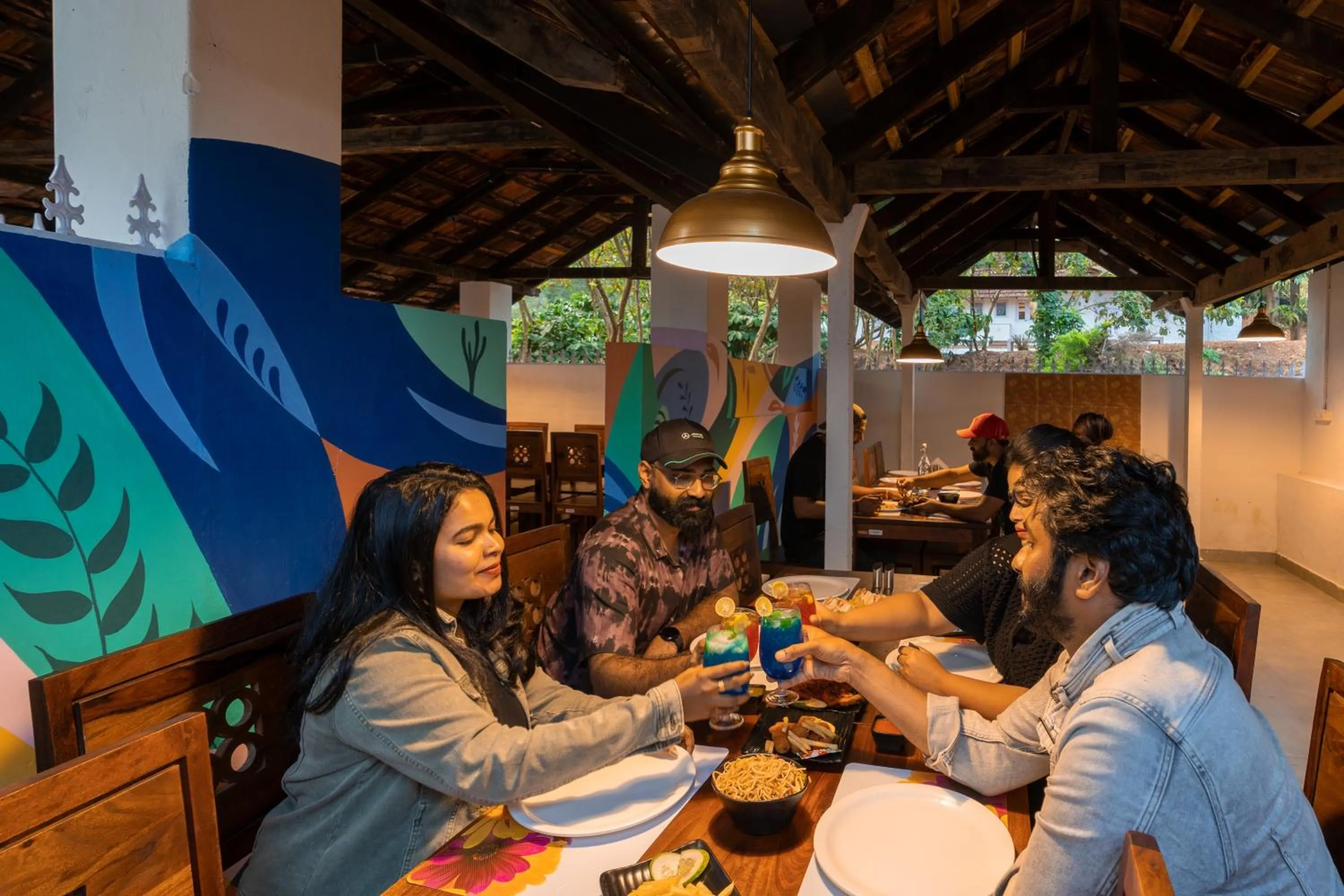 Restaurant/places to eat in Zostel Plus Wayanad