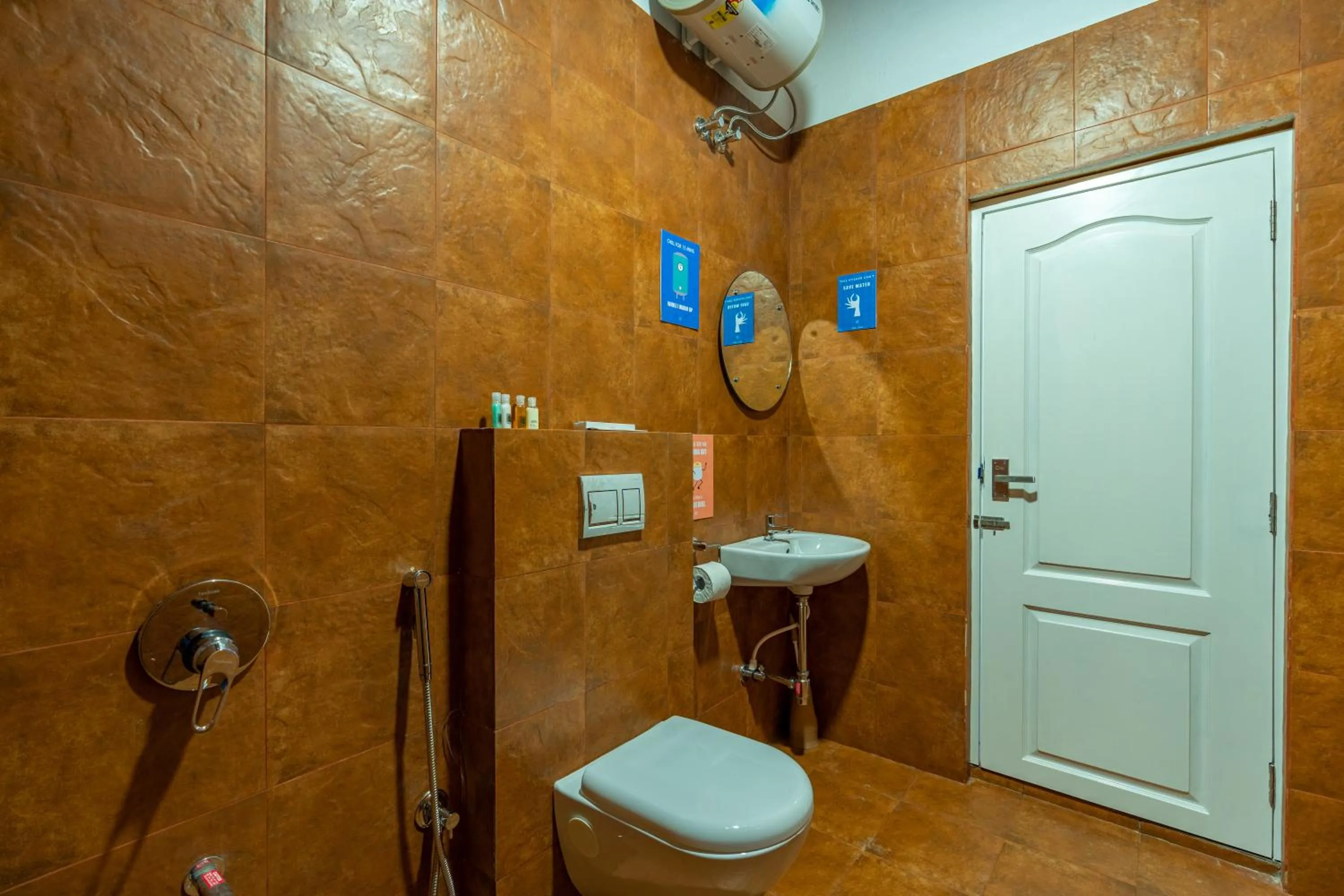 Shower in Zostel Plus Wayanad