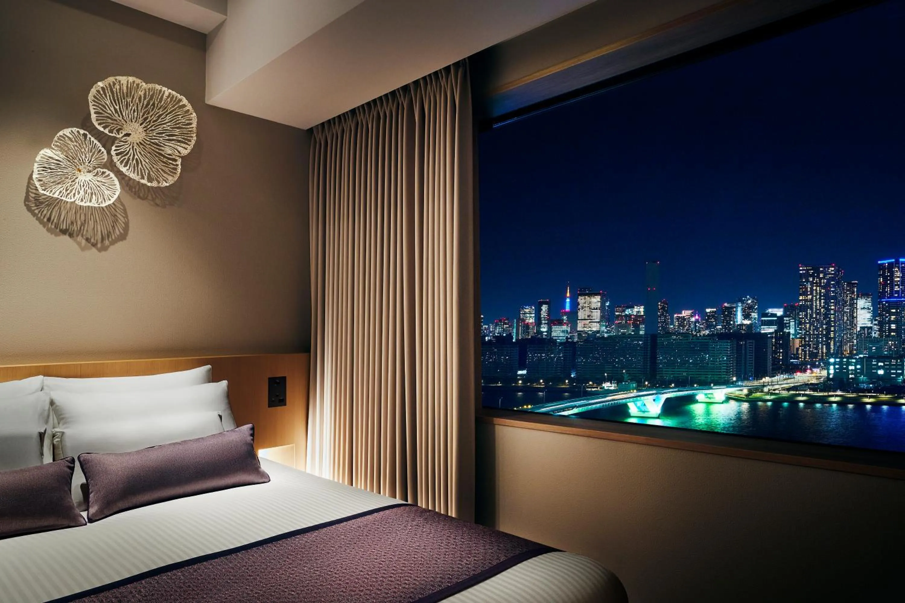 Bed in Hotel JAL City Tokyo Toyosu