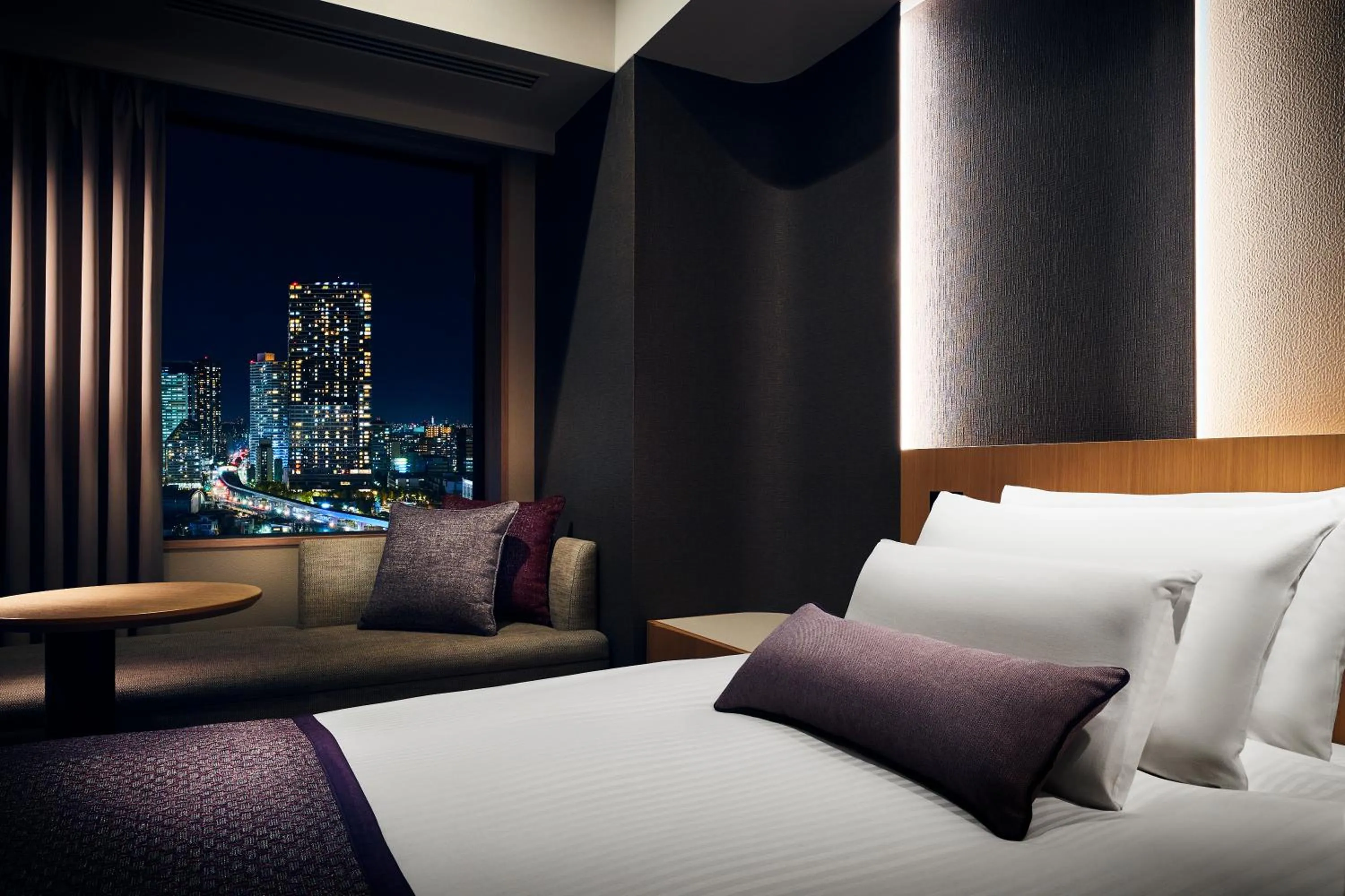 Bed in Hotel JAL City Tokyo Toyosu