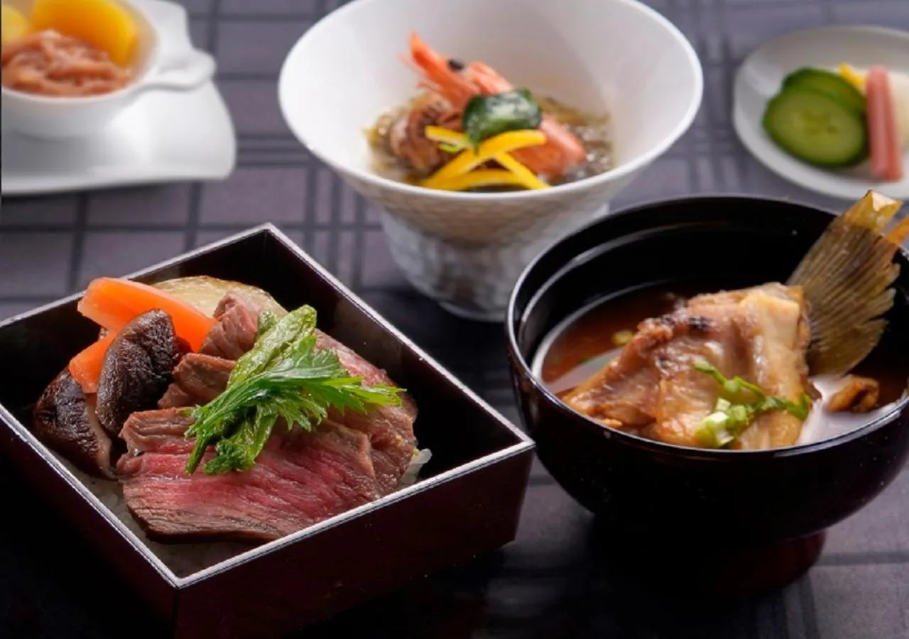 Food and drinks in Hotel JAL City Tokyo Toyosu