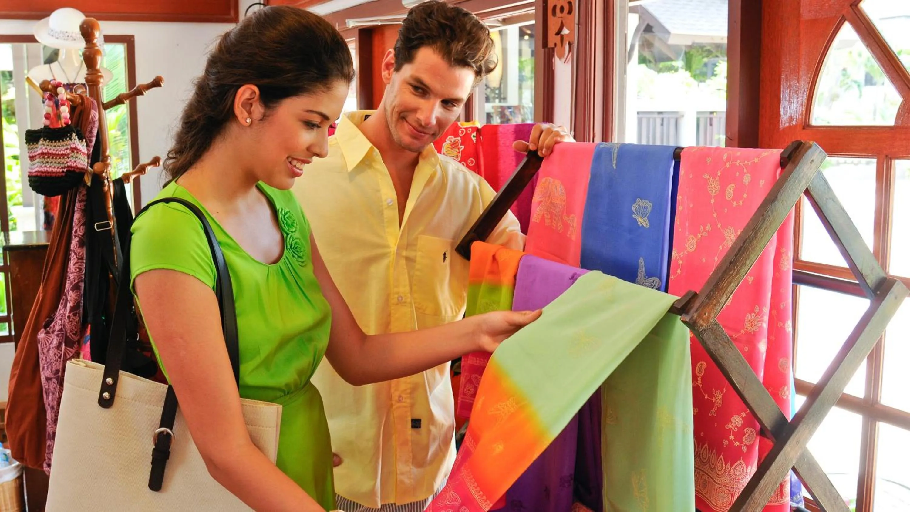 On-site shops in Phi Phi Holiday Resort