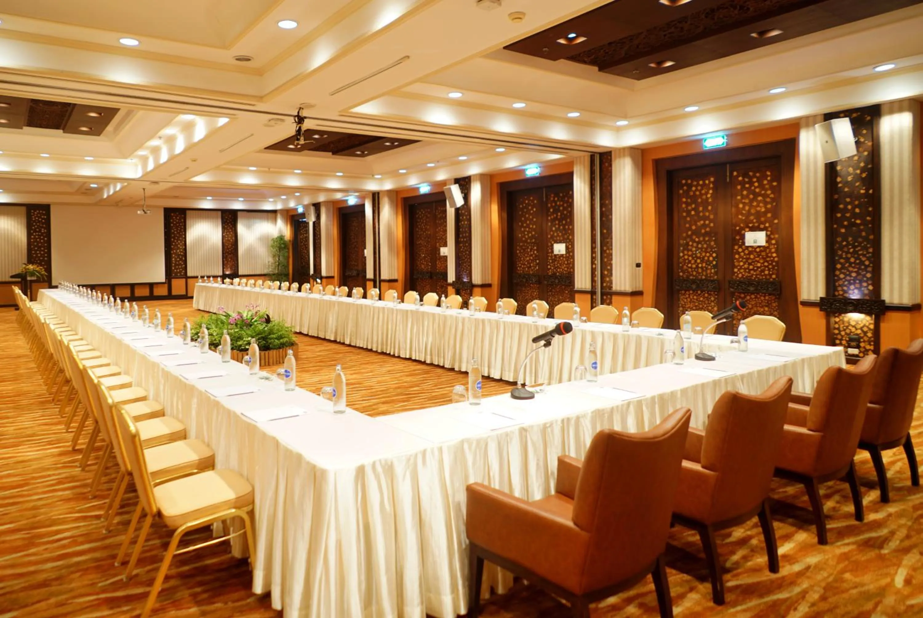 Meeting/conference room in Holiday Inn Resort Phuket by IHG