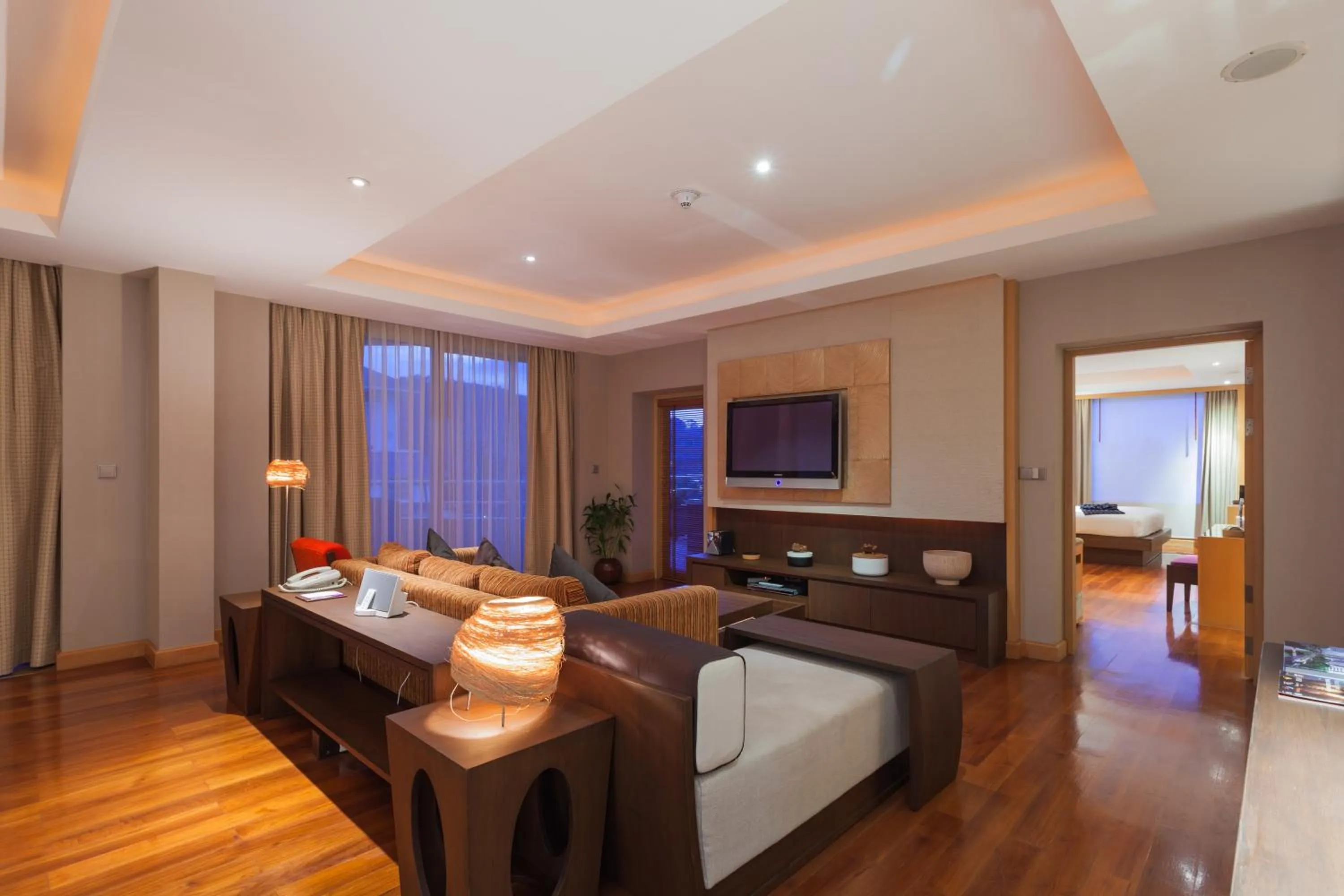 Photo of the whole room, Bed in Holiday Inn Resort Phuket by IHG