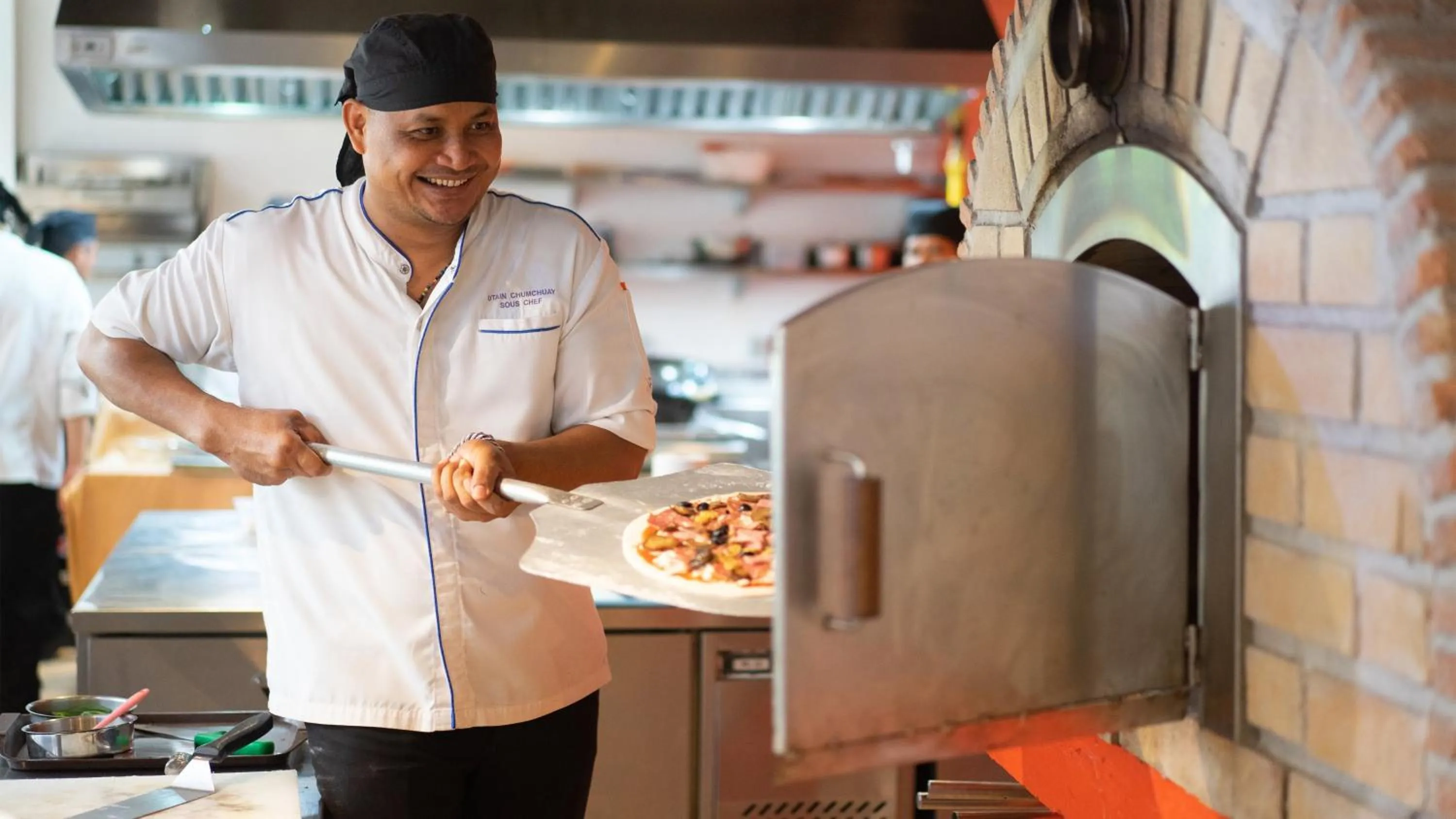 Restaurant/places to eat in Holiday Inn Resort Phuket by IHG