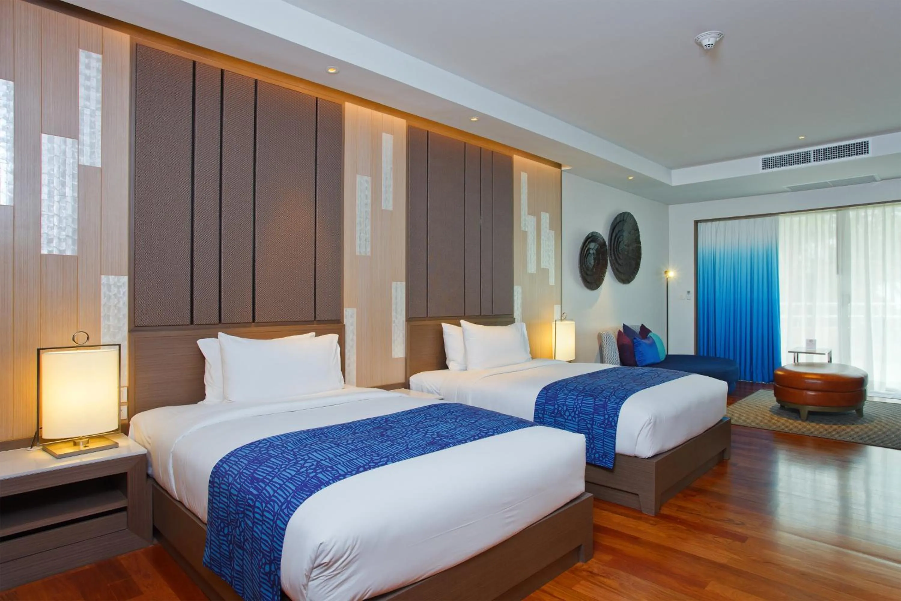 Photo of the whole room, Bed in Holiday Inn Resort Phuket by IHG