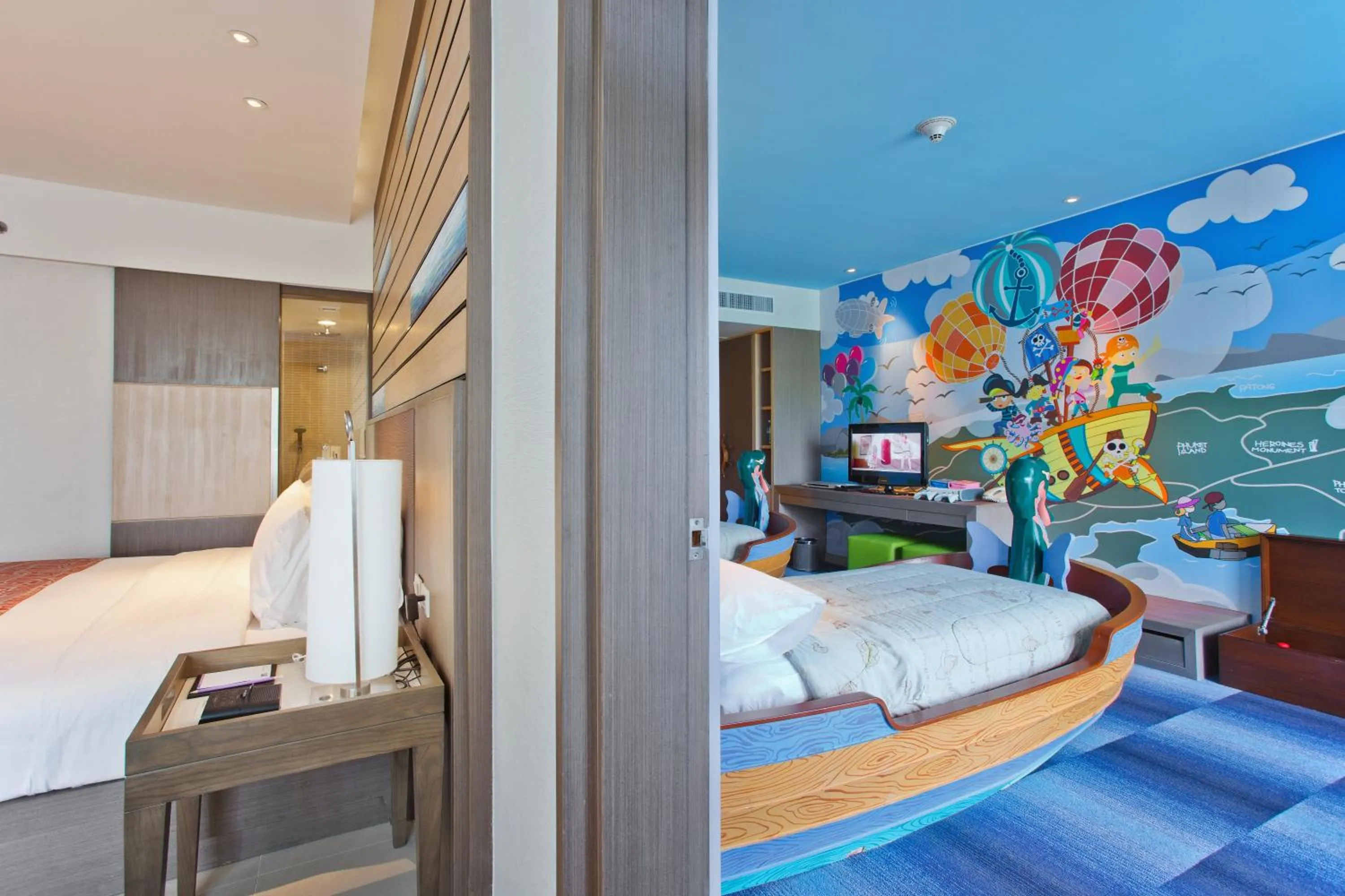 Photo of the whole room, Bed in Holiday Inn Resort Phuket by IHG