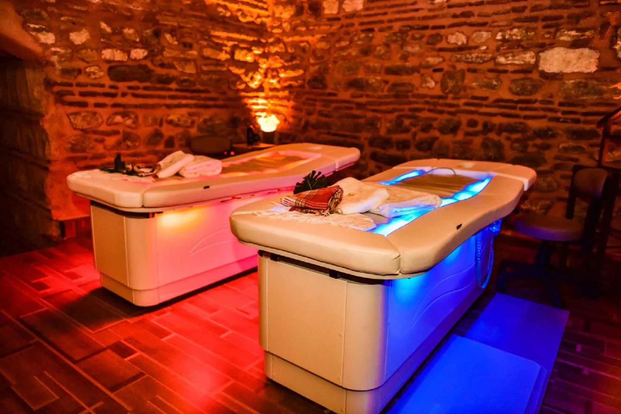 Massage in Seven Hills Palace & Spa