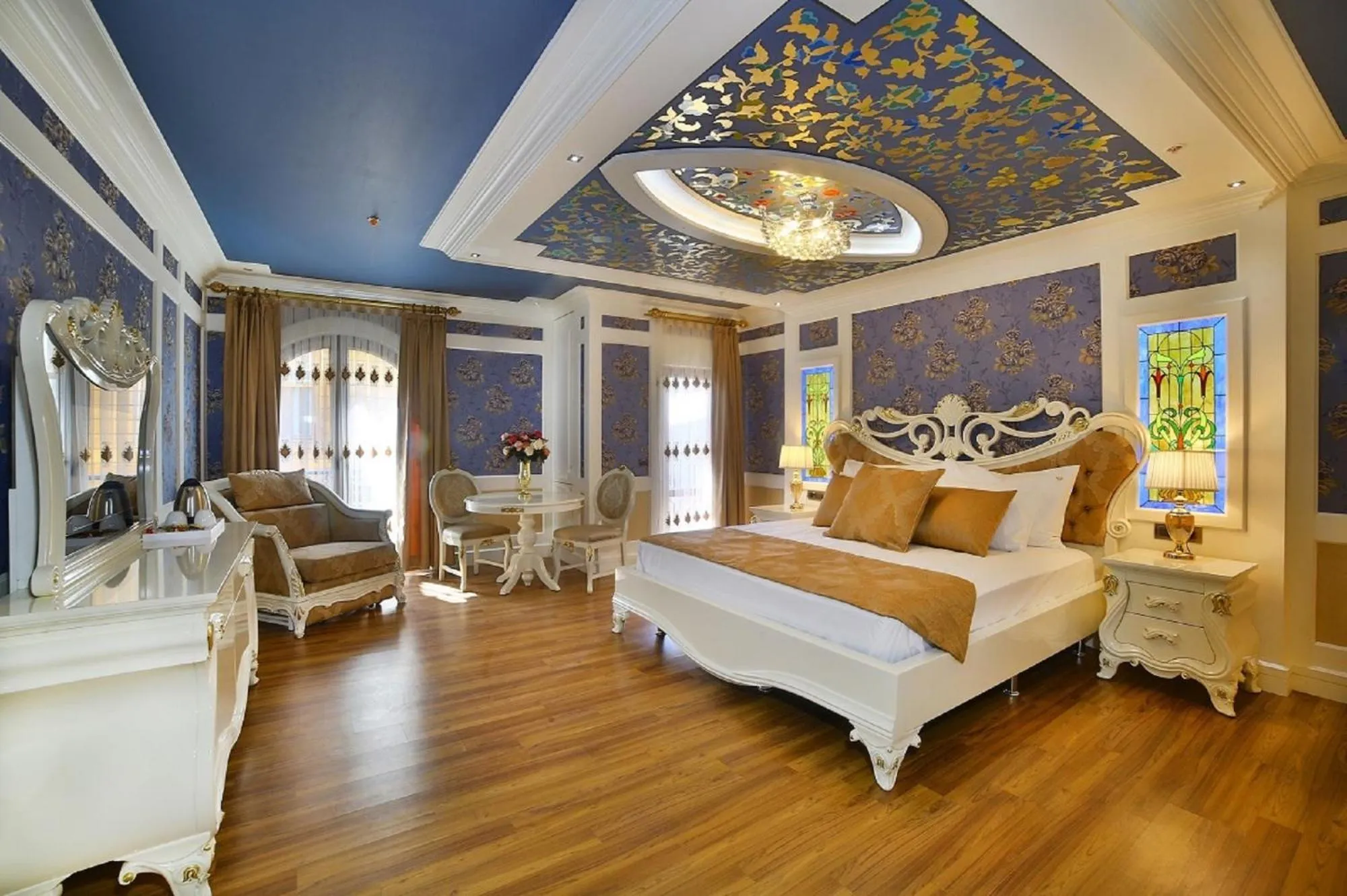 Photo of the whole room, Bed in Seven Hills Palace & Spa