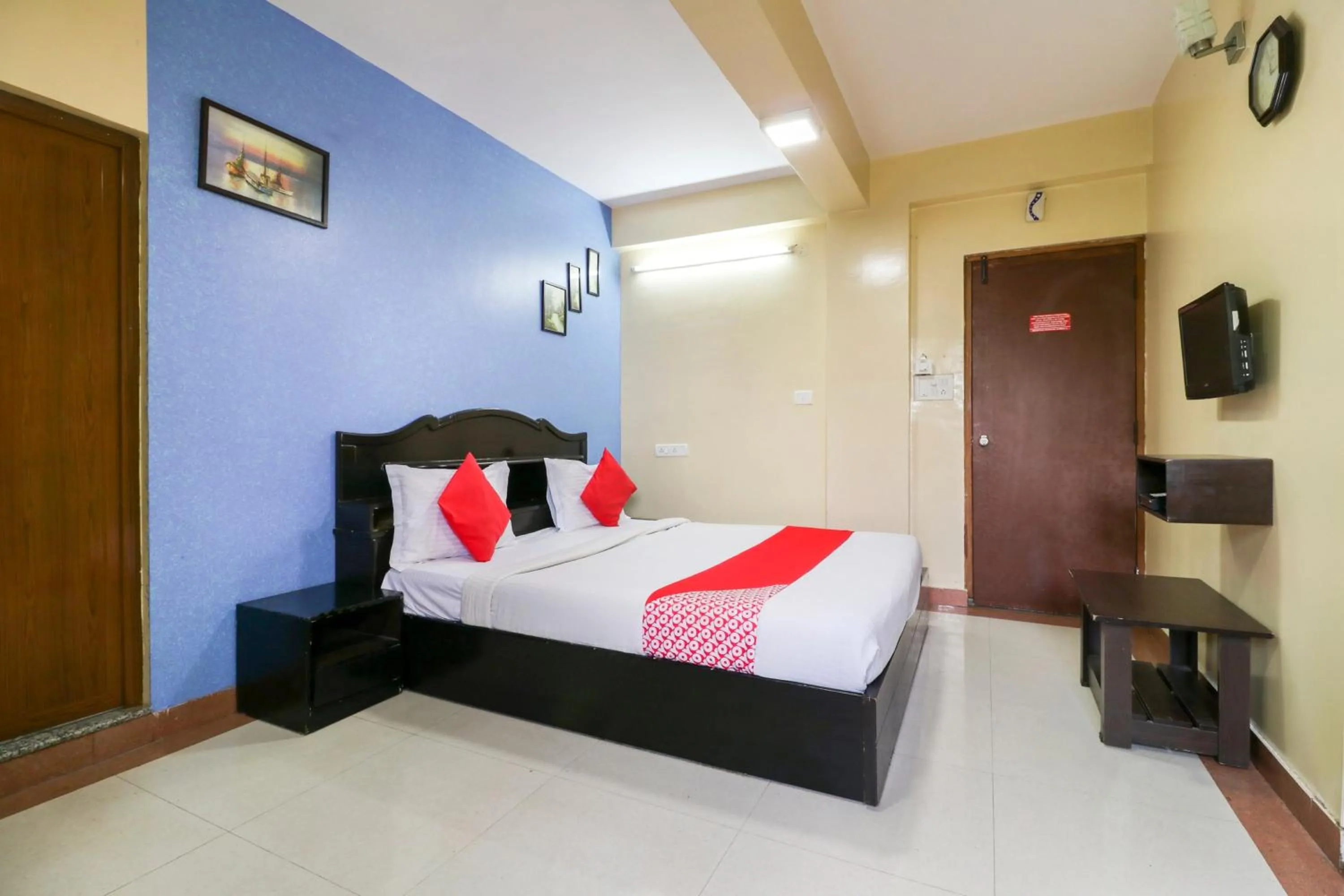Bedroom, Bed in Super Collection O Tiara Near Christ university