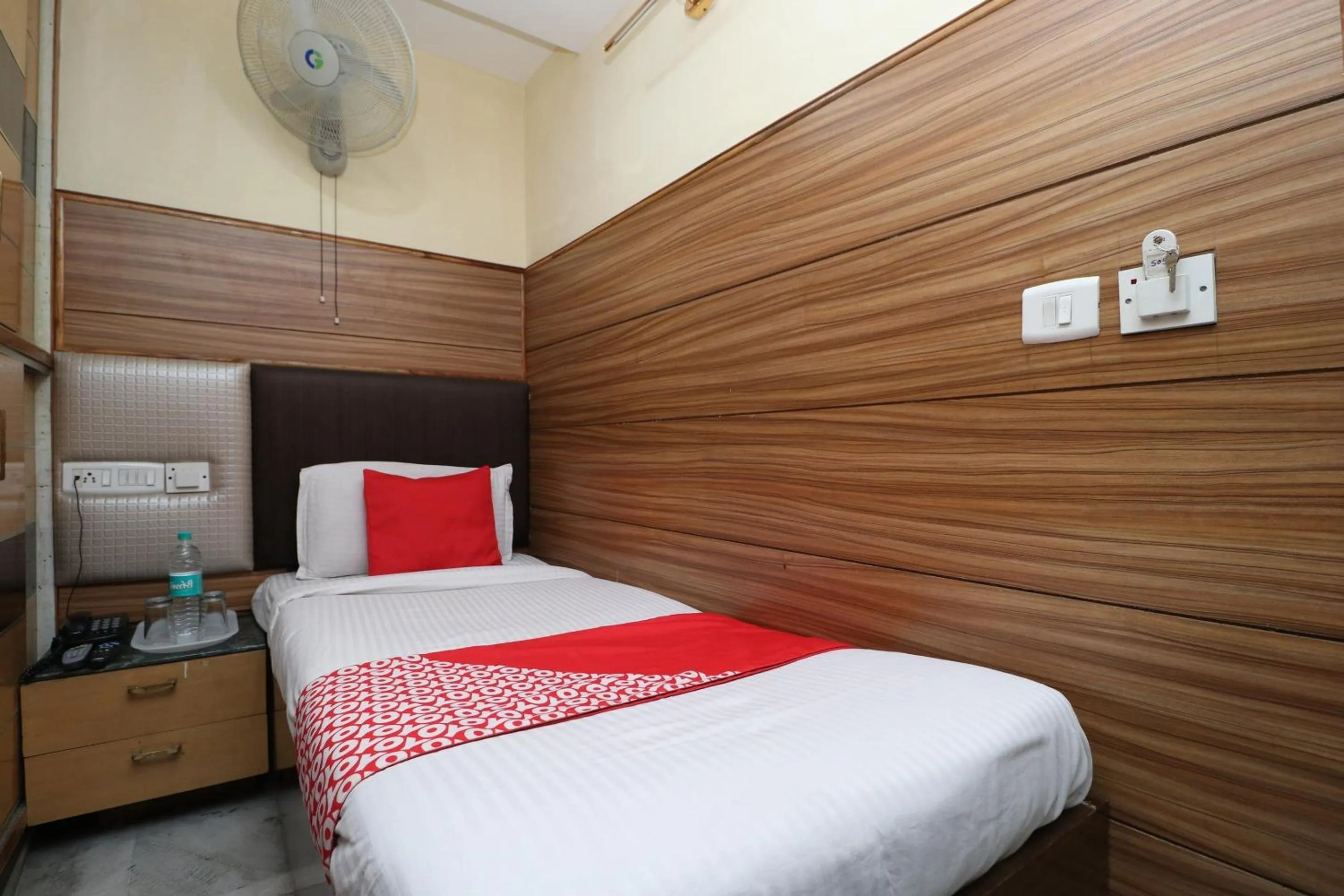 Lobby or reception, Bed in HOTEL O Vivek International Hotel