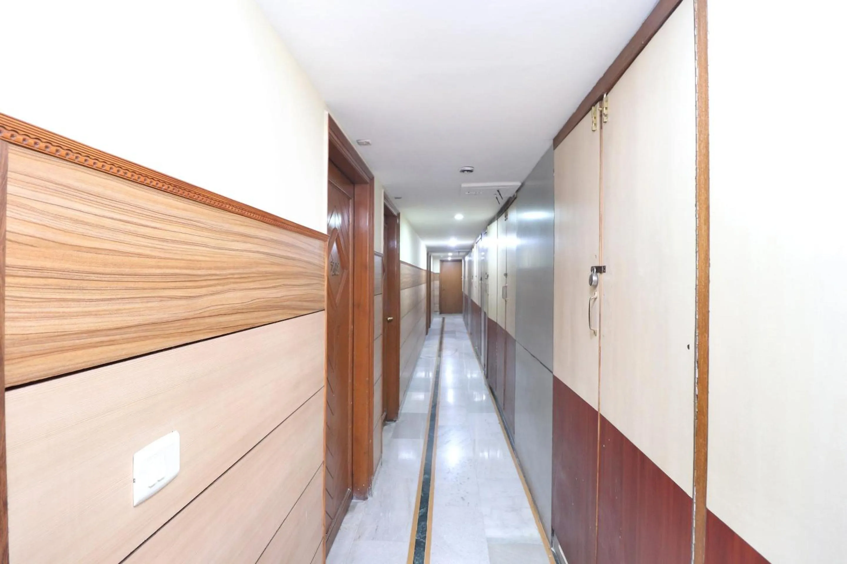 Lobby or reception in HOTEL O Vivek International Hotel