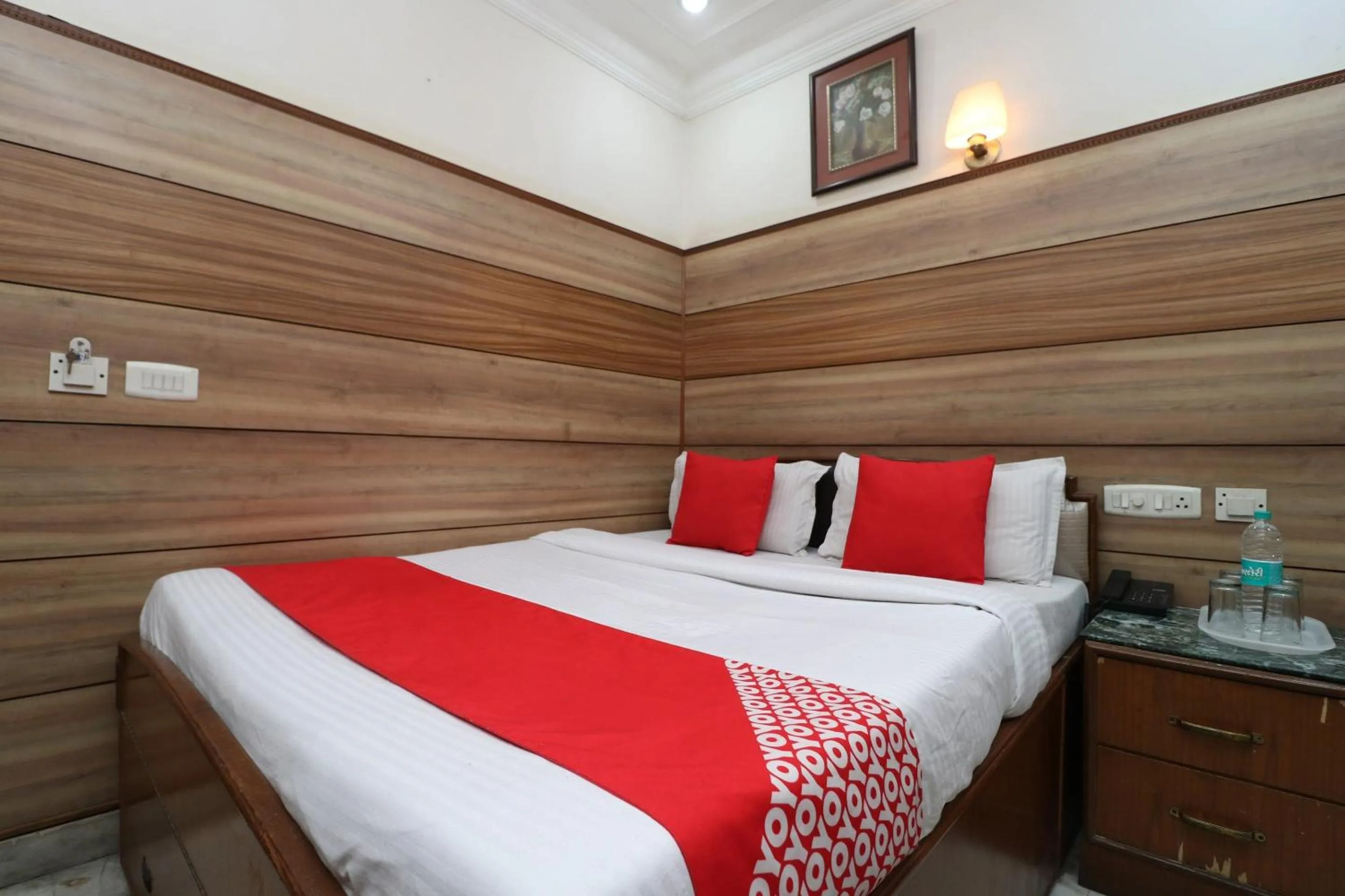 Lobby or reception, Bed in HOTEL O Vivek International Hotel