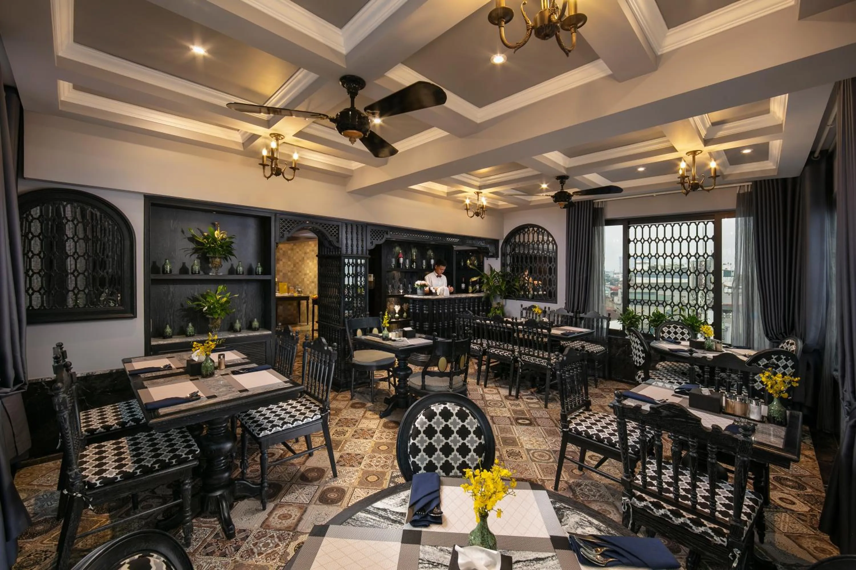 Restaurant/places to eat in Hanoi Esplendor Hotel and Spa