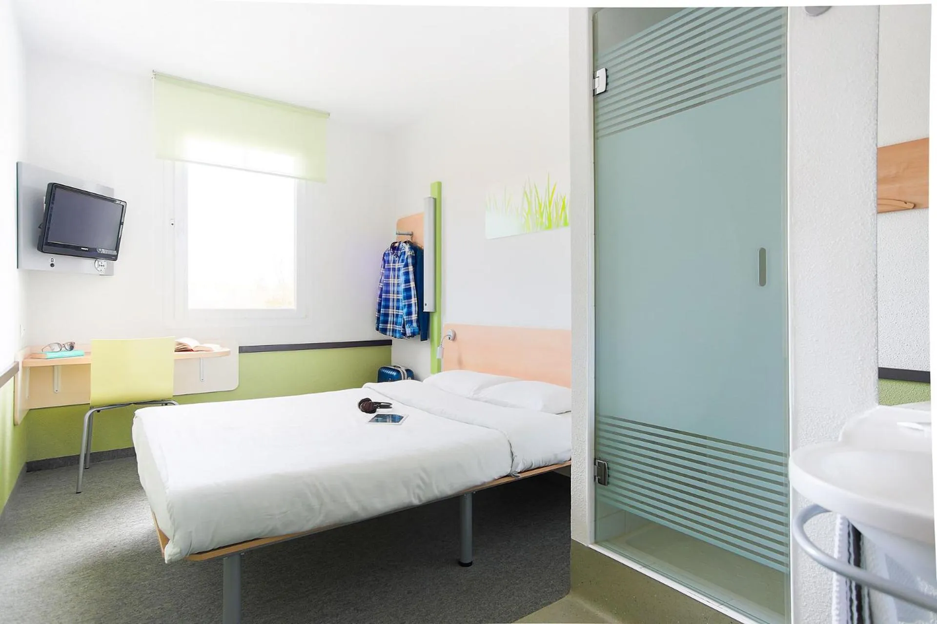 Bed in ibis budget Torun