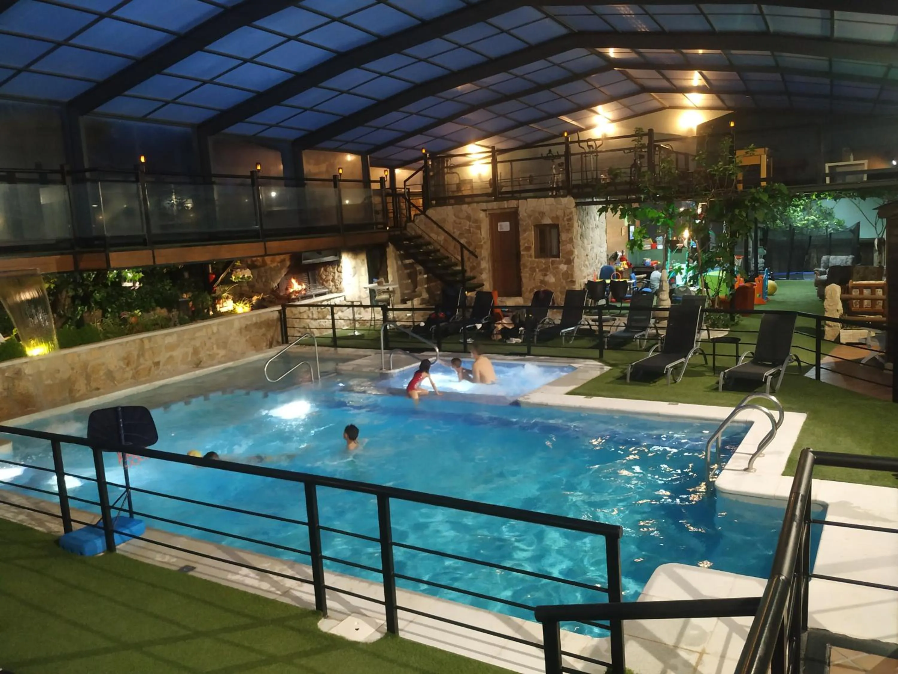 Spa and wellness centre/facilities in Posada Rural SPA Granja LA TEJERA de Lozoya