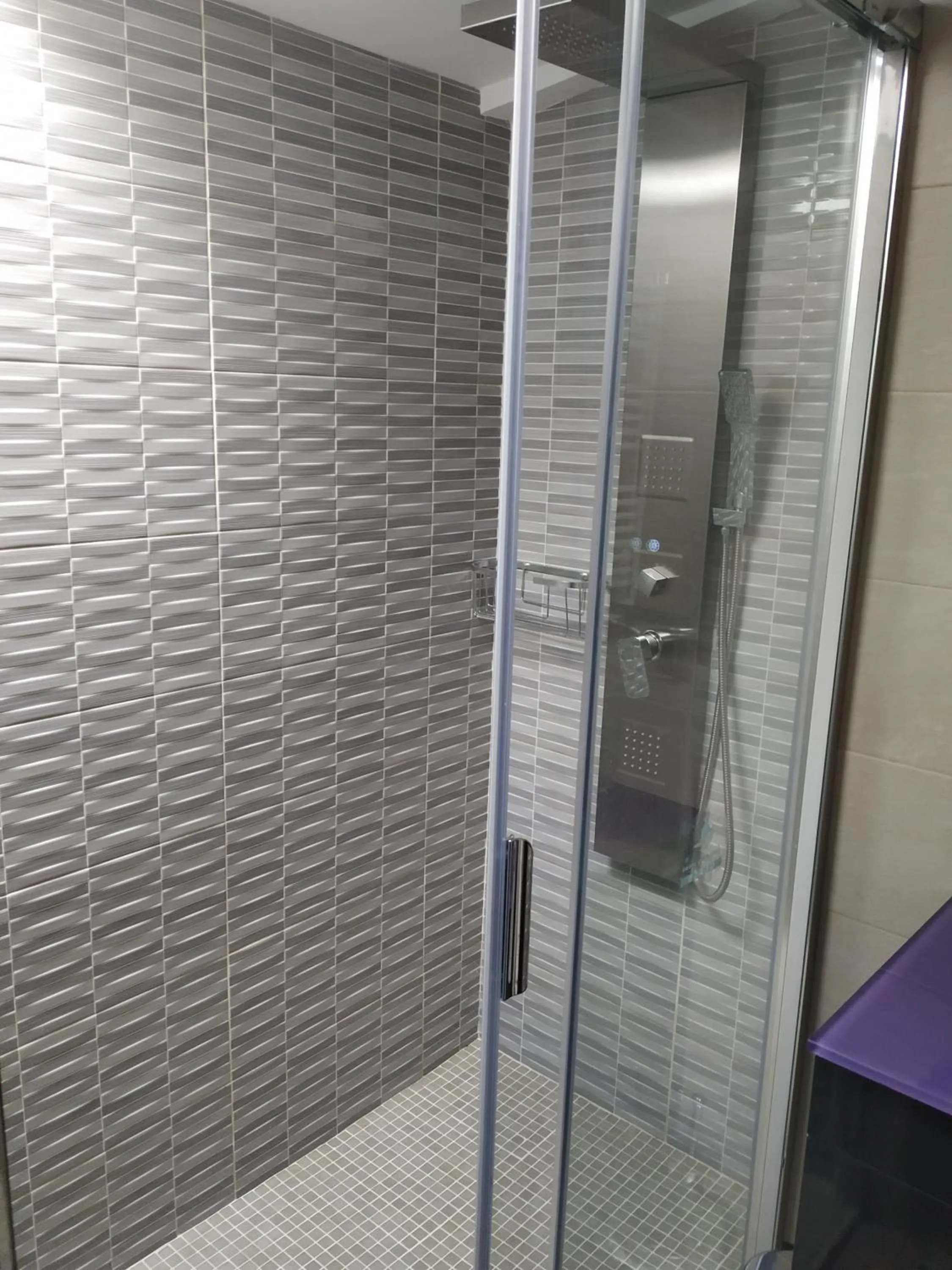 Bathroom in Posada Rural SPA Granja LA TEJERA de Lozoya