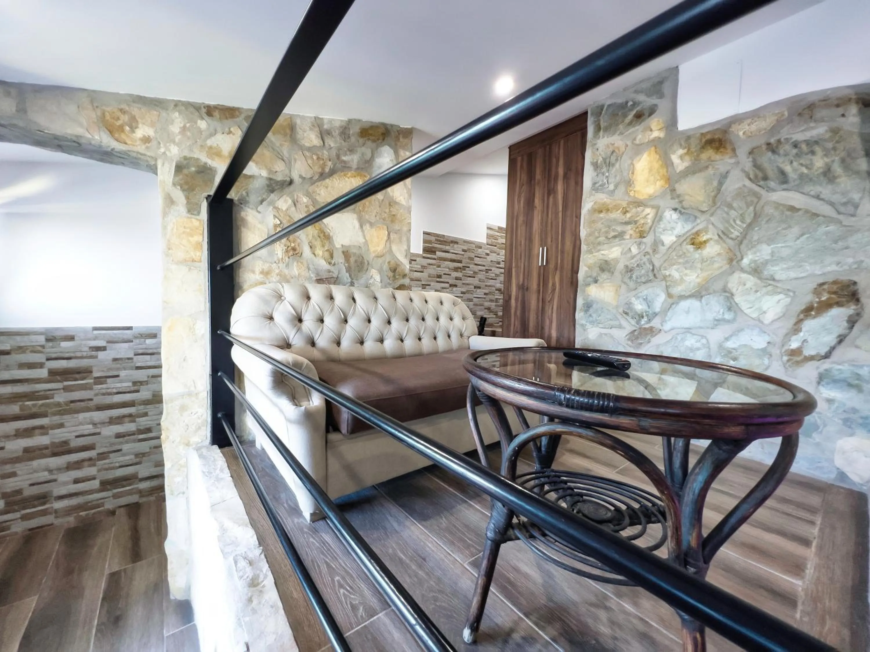 Posada Rural SPA Granja LA TEJERA de Lozoya