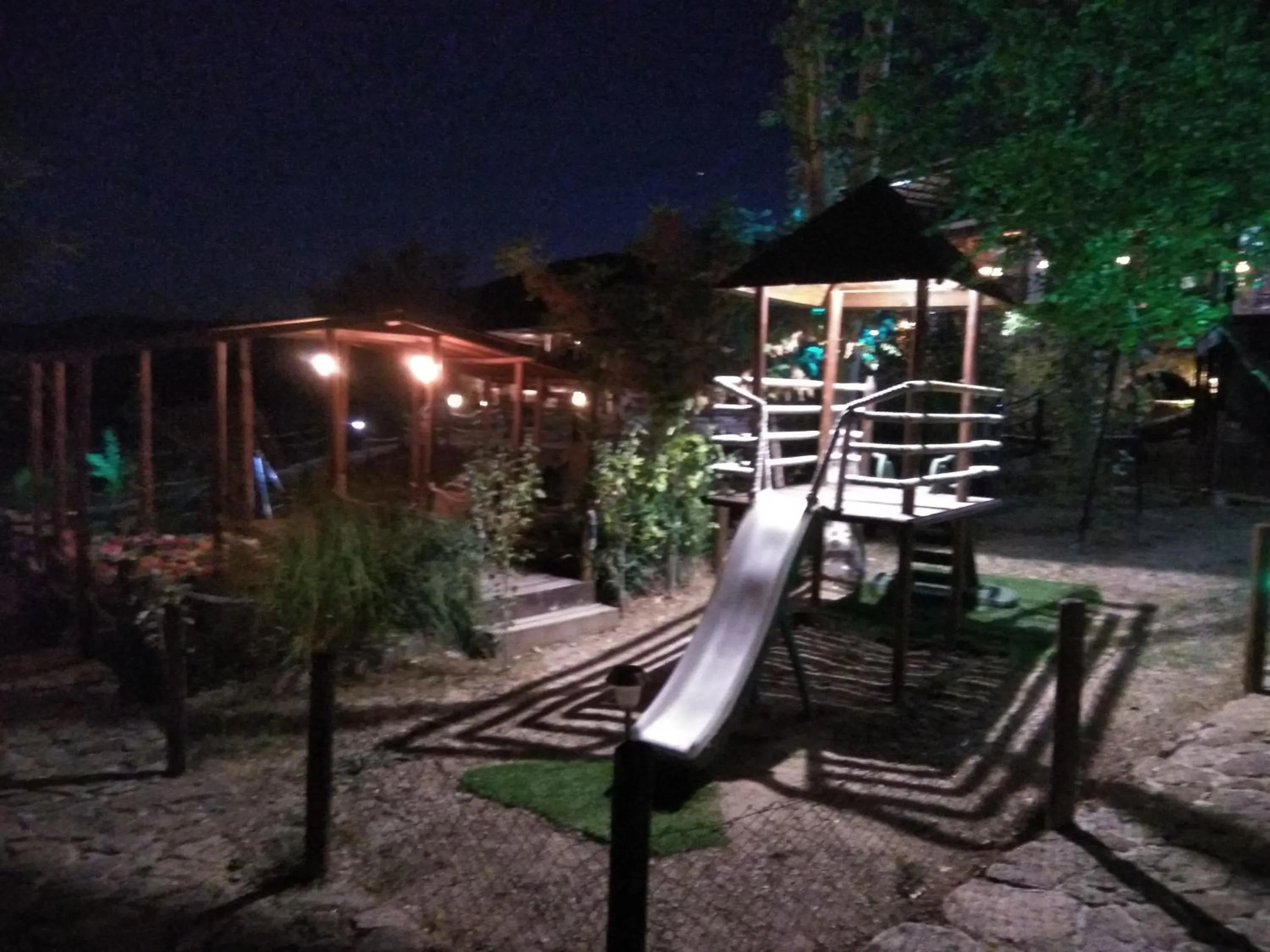 Children play ground in Posada Rural SPA Granja LA TEJERA de Lozoya