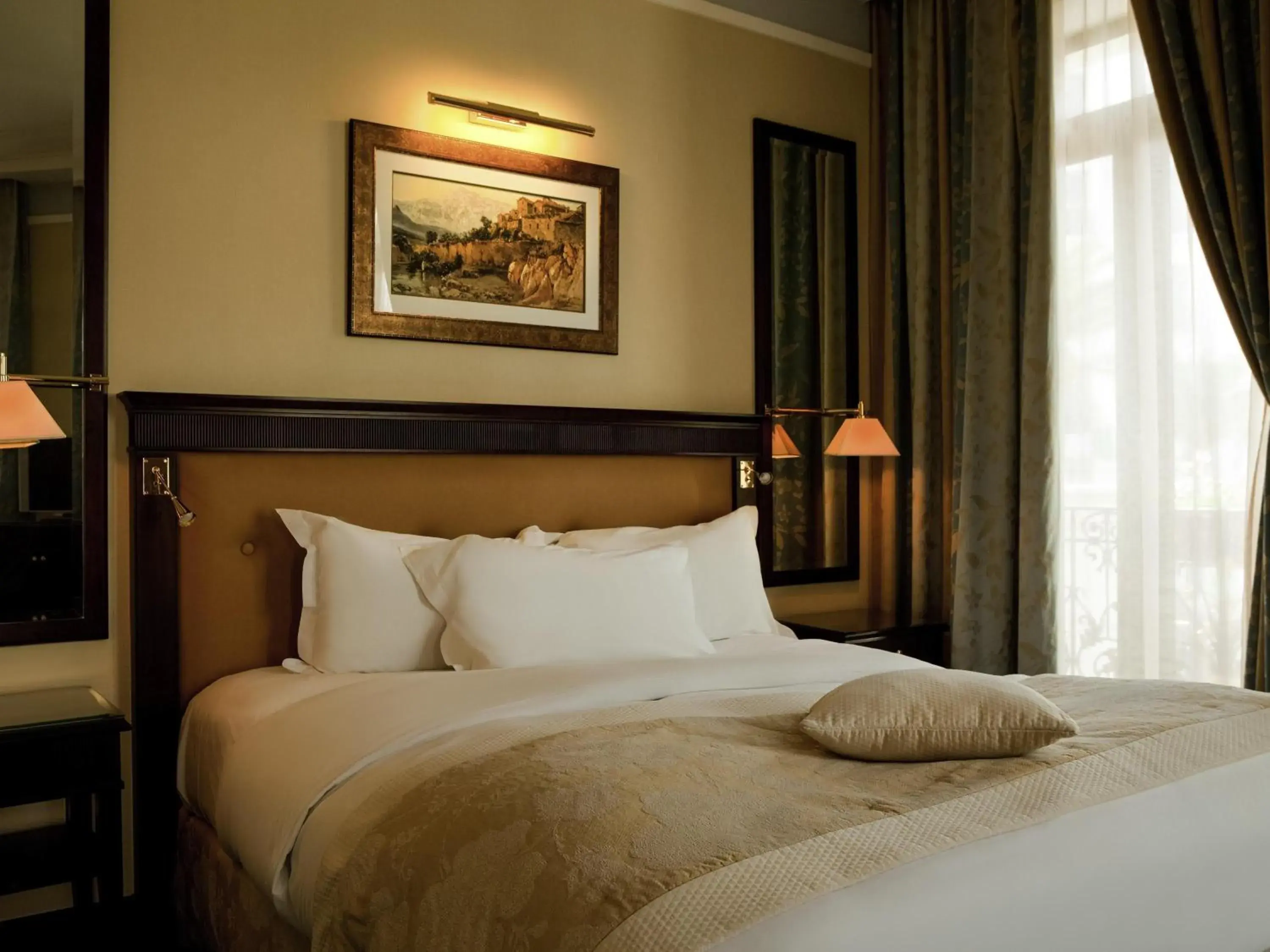 Classic King Room in Royal Hotel Oran - MGallery Collection Classic King Room in Royal Hotel Oran - MGallery Collection