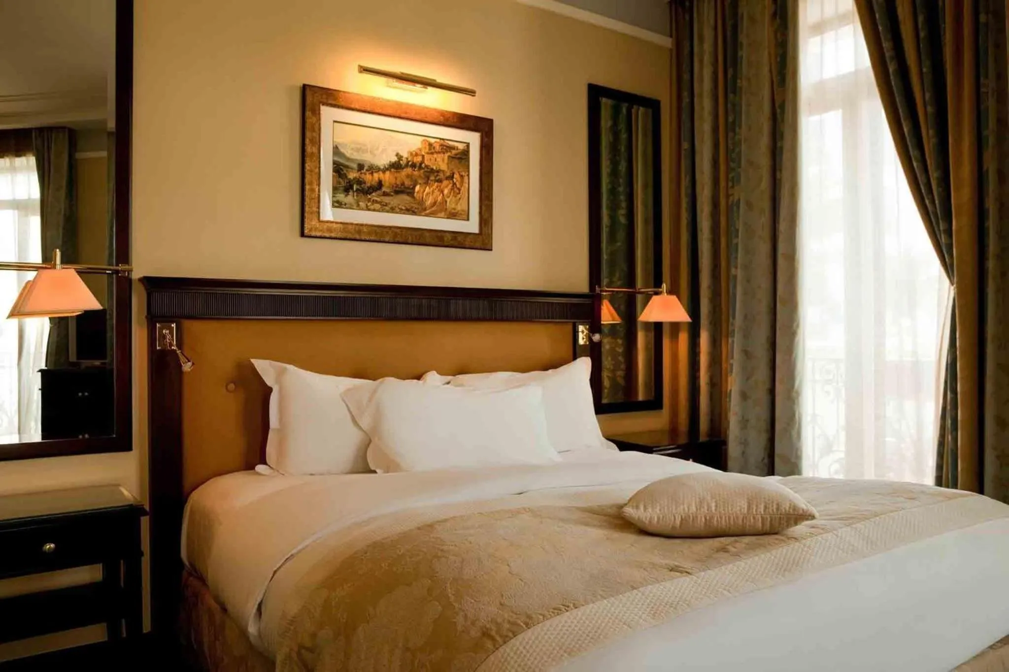 Bedroom, Bed in Royal Hotel Oran - MGallery Collection