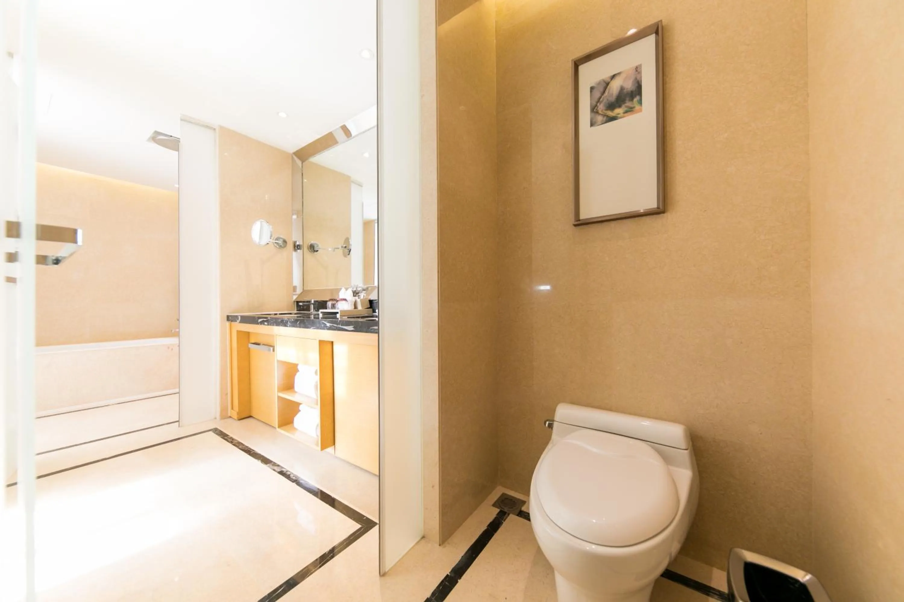 Bathroom in Mercure Beijing Chang An West