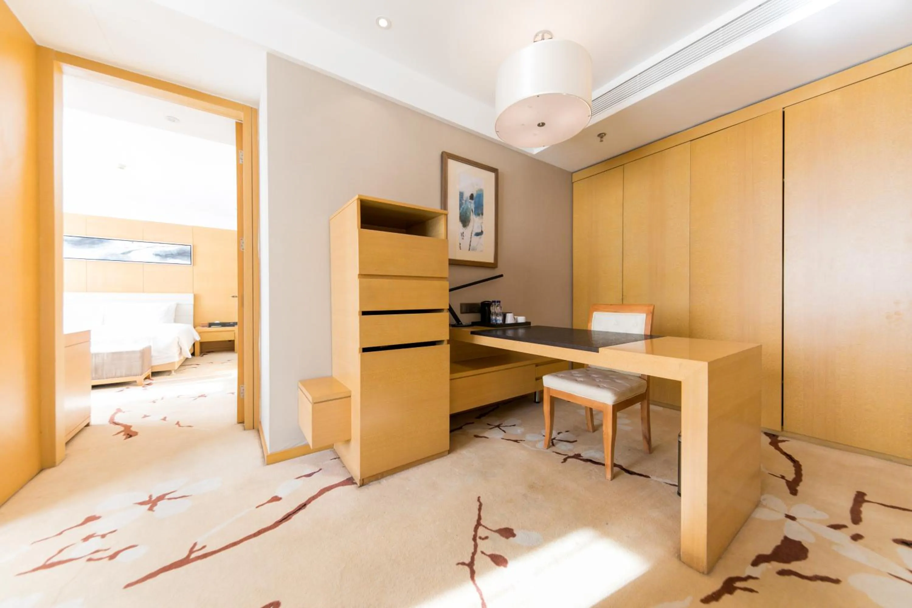 Bed in Mercure Beijing Chang An West