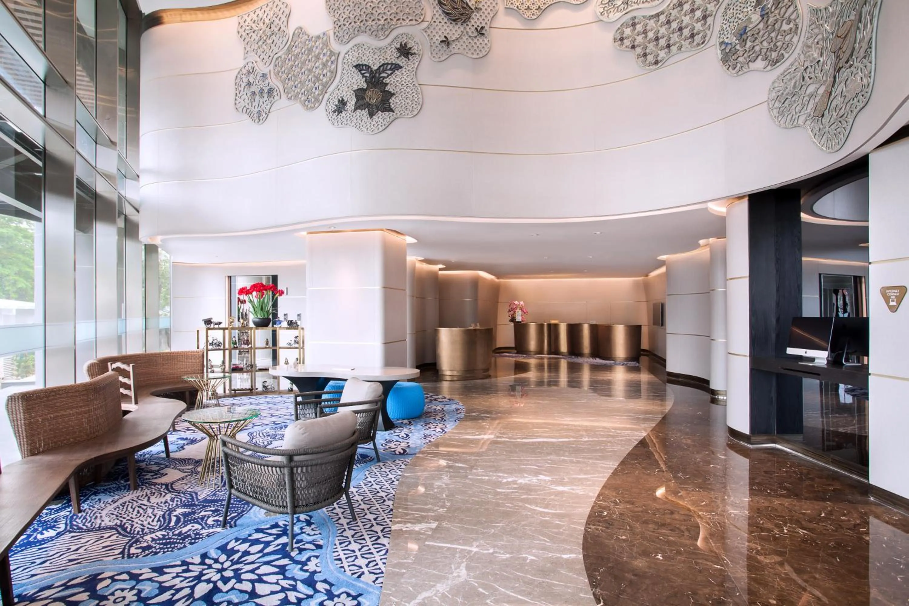 Lobby or reception in Mercure Jakarta Gatot Subroto