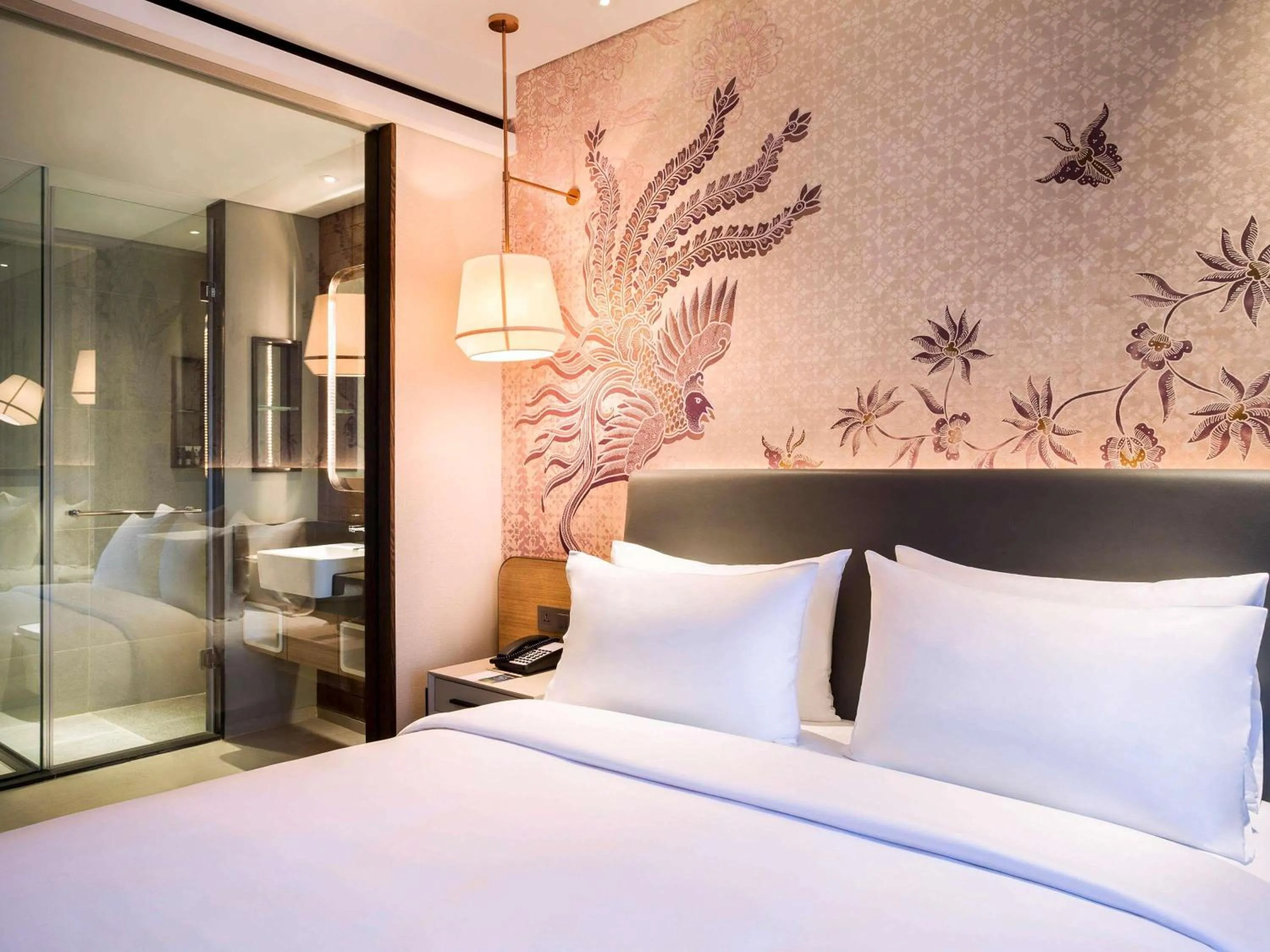 Bedroom, Bed in Mercure Jakarta Gatot Subroto