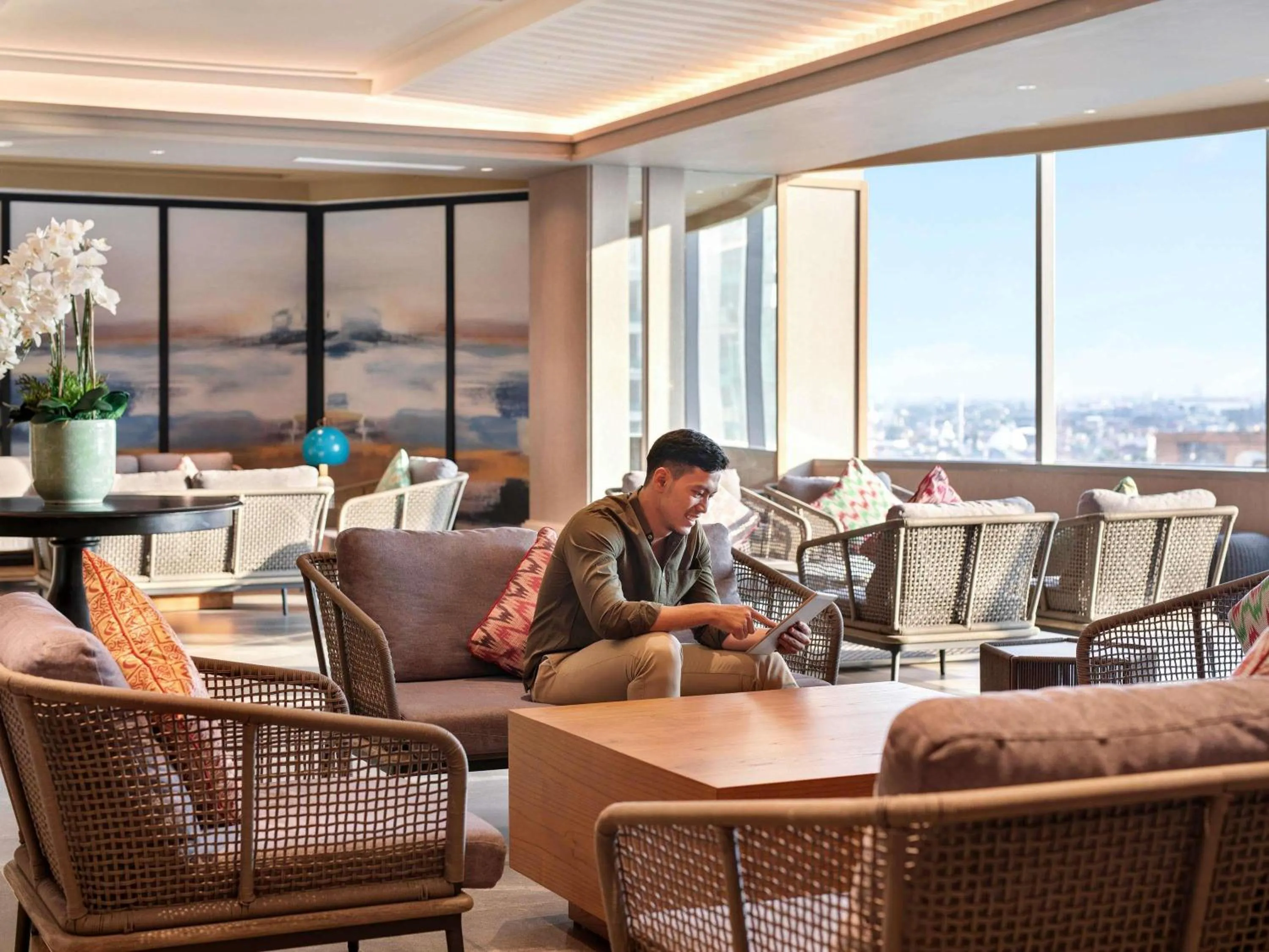 Lounge or bar in Mercure Jakarta Gatot Subroto