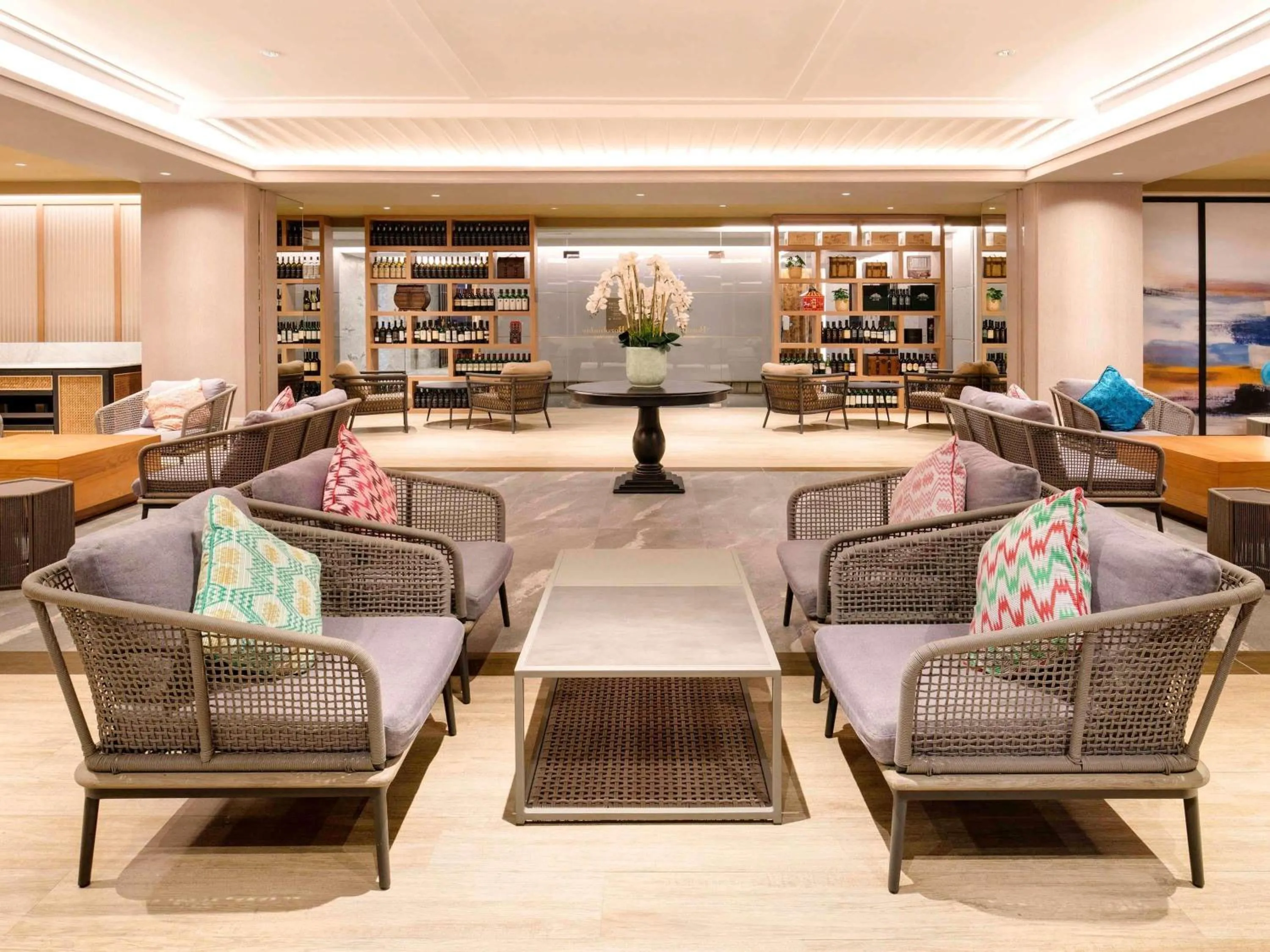 Lounge or bar in Mercure Jakarta Gatot Subroto