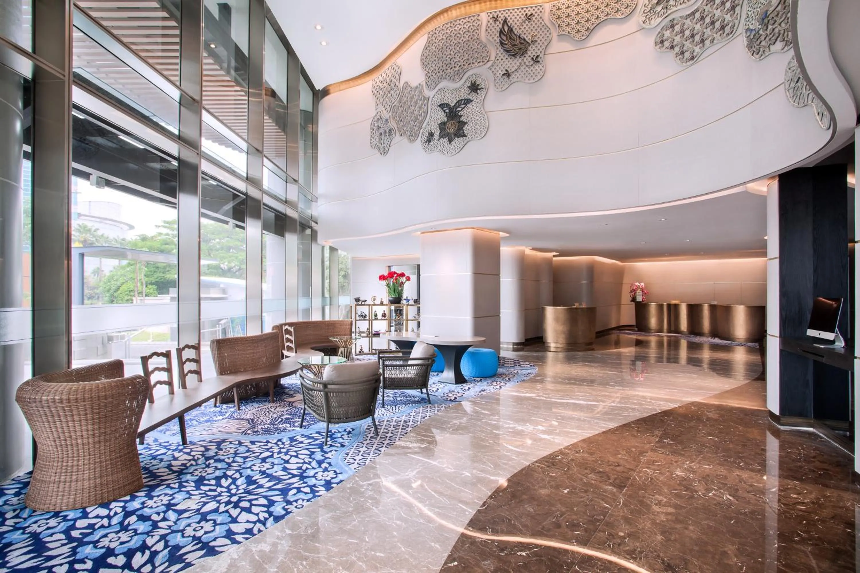 Lobby or reception in Mercure Jakarta Gatot Subroto